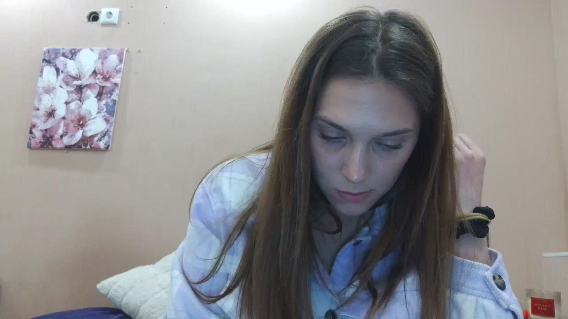 Gallery image thumbnail from HaleyReed's myfreecams stream on, 05/16/2025, 17:22 image 20 of 20