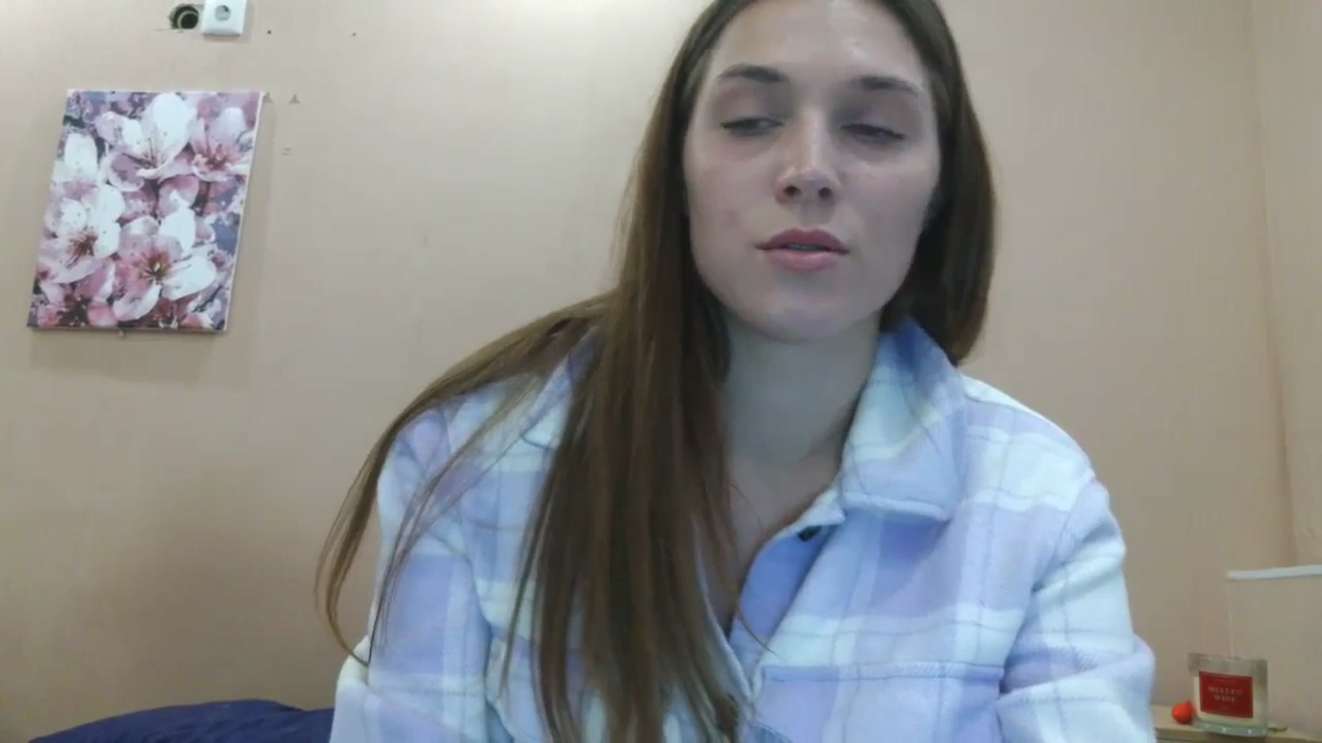 Gallery image thumbnail from HaleyReed's myfreecams stream on, 05/16/2025, 17:22 image 9 of 20