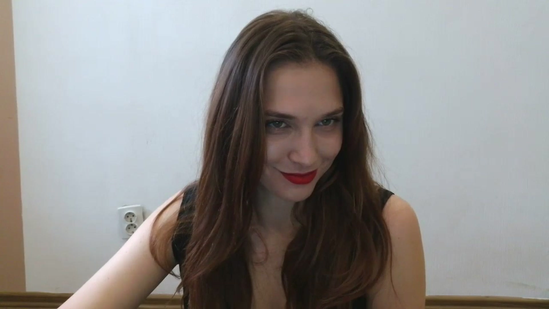 Gallery image thumbnail from HaleyReed's myfreecams stream on, 05/18/2025, 12:38 image 17 of 20