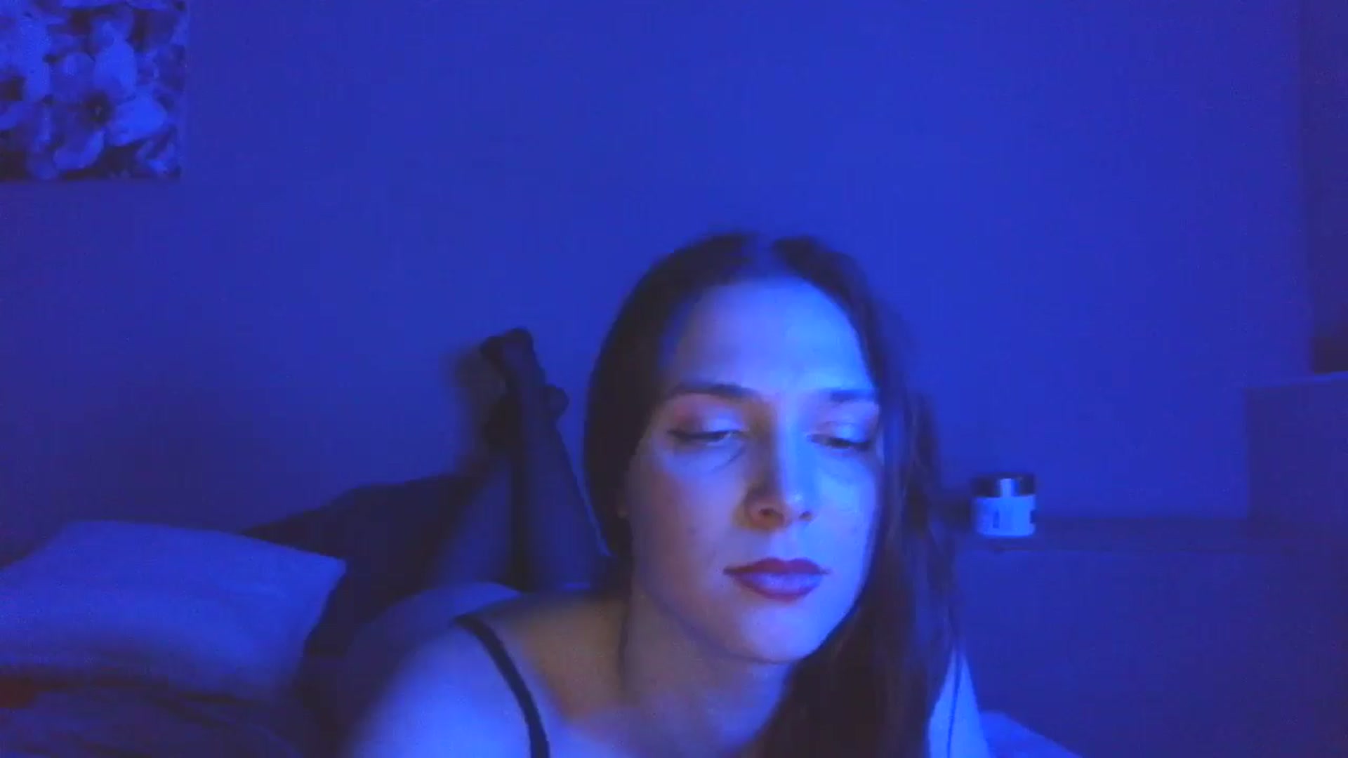 Gallery image thumbnail from HaleyReed's myfreecams stream on, 05/18/2025, 17:29 image 20 of 20