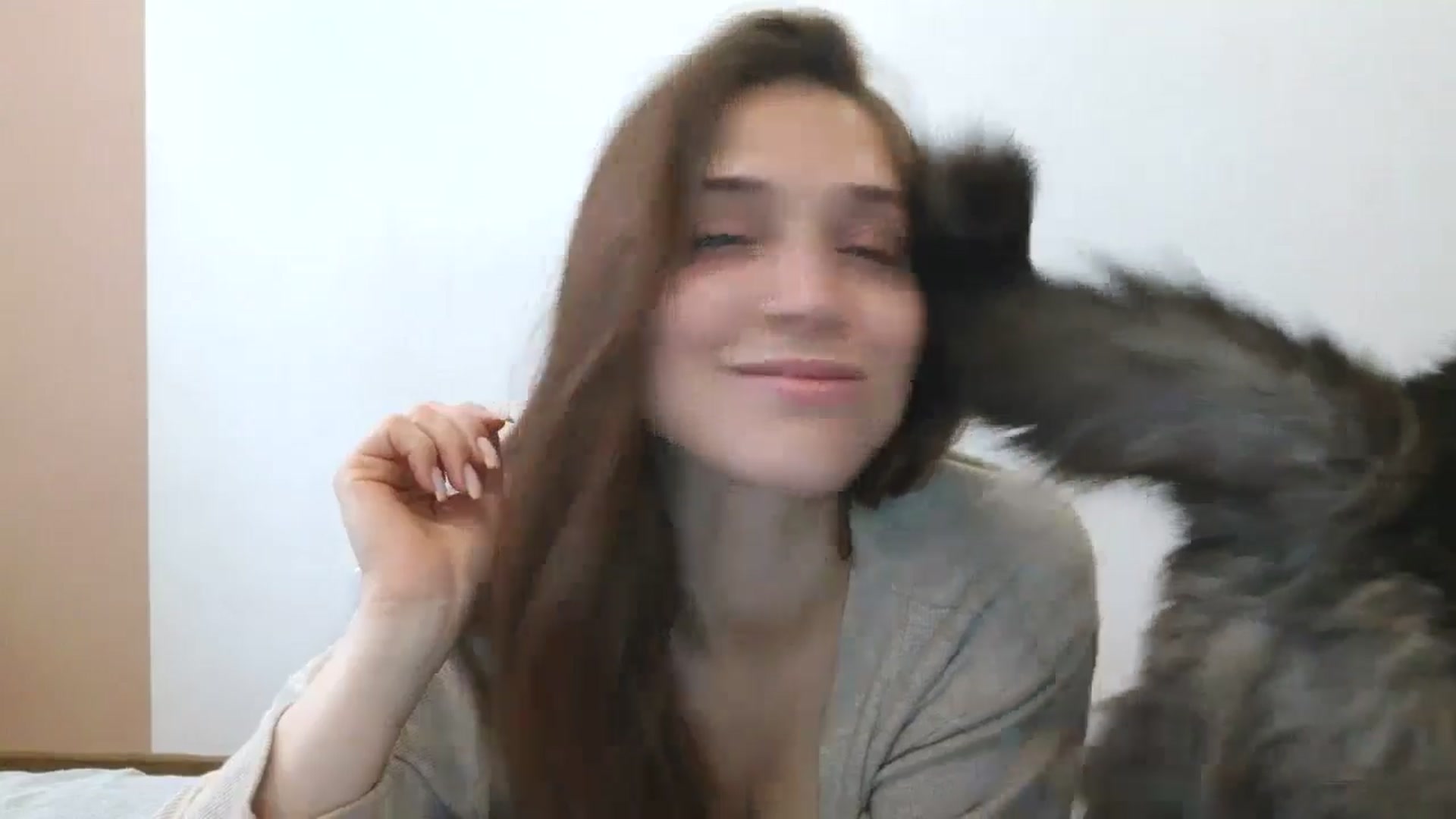 Gallery image thumbnail from HaleyReed's myfreecams stream on, 05/20/2025, 11:54 image 7 of 20