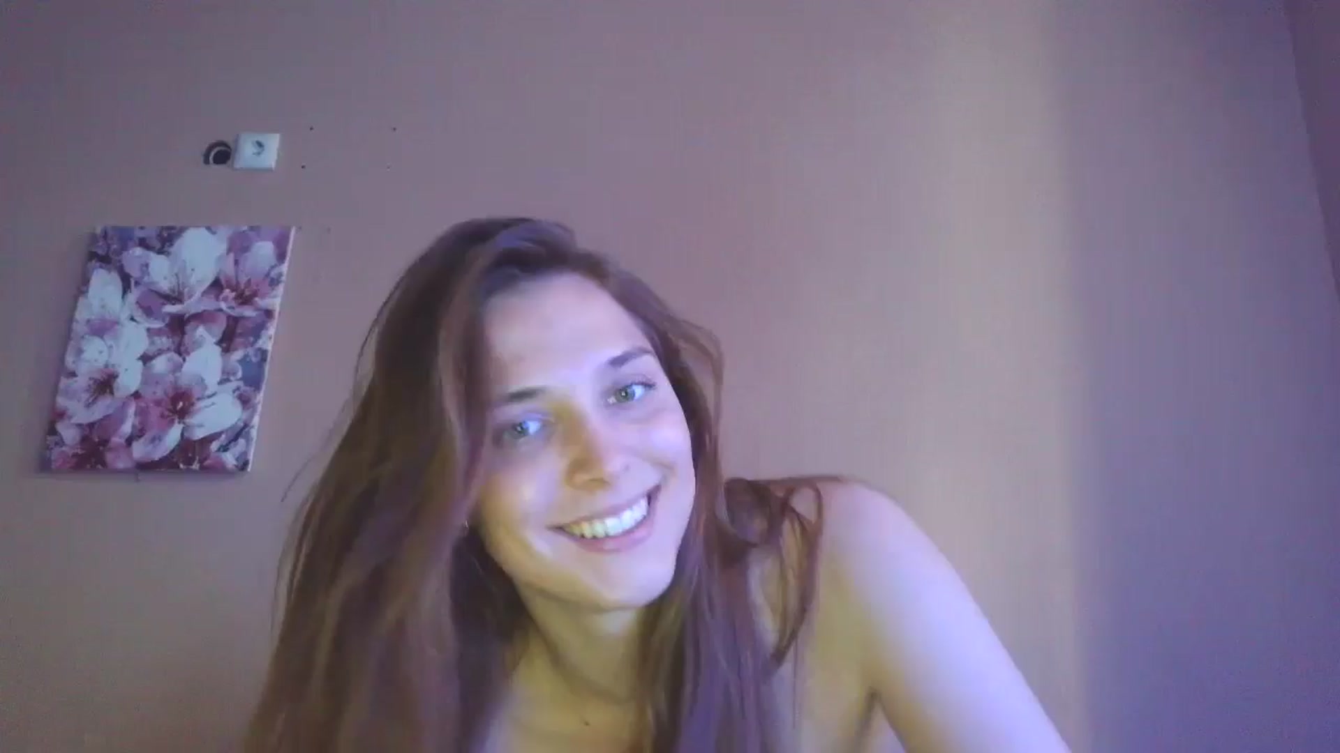 Gallery image thumbnail from HaleyReed's myfreecams stream on, 05/20/2025, 16:07 image 8 of 20