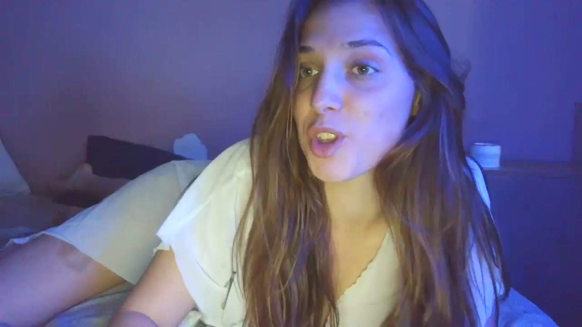 Gallery image thumbnail from HaleyReed's myfreecams stream on, 05/20/2025, 17:08 image 15 of 20