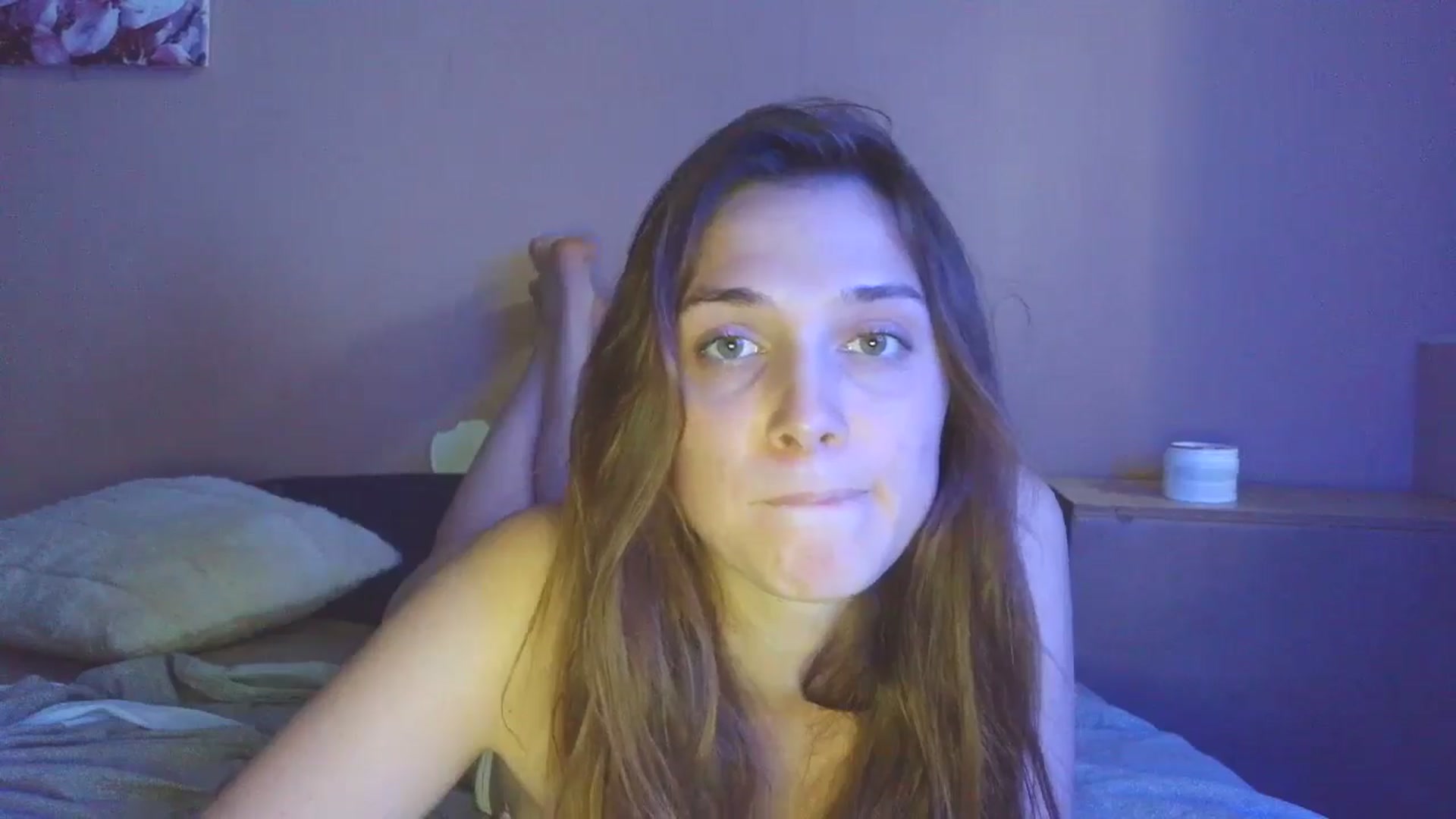 Gallery image thumbnail from HaleyReed's myfreecams stream on, 05/20/2025, 17:08 image 5 of 20