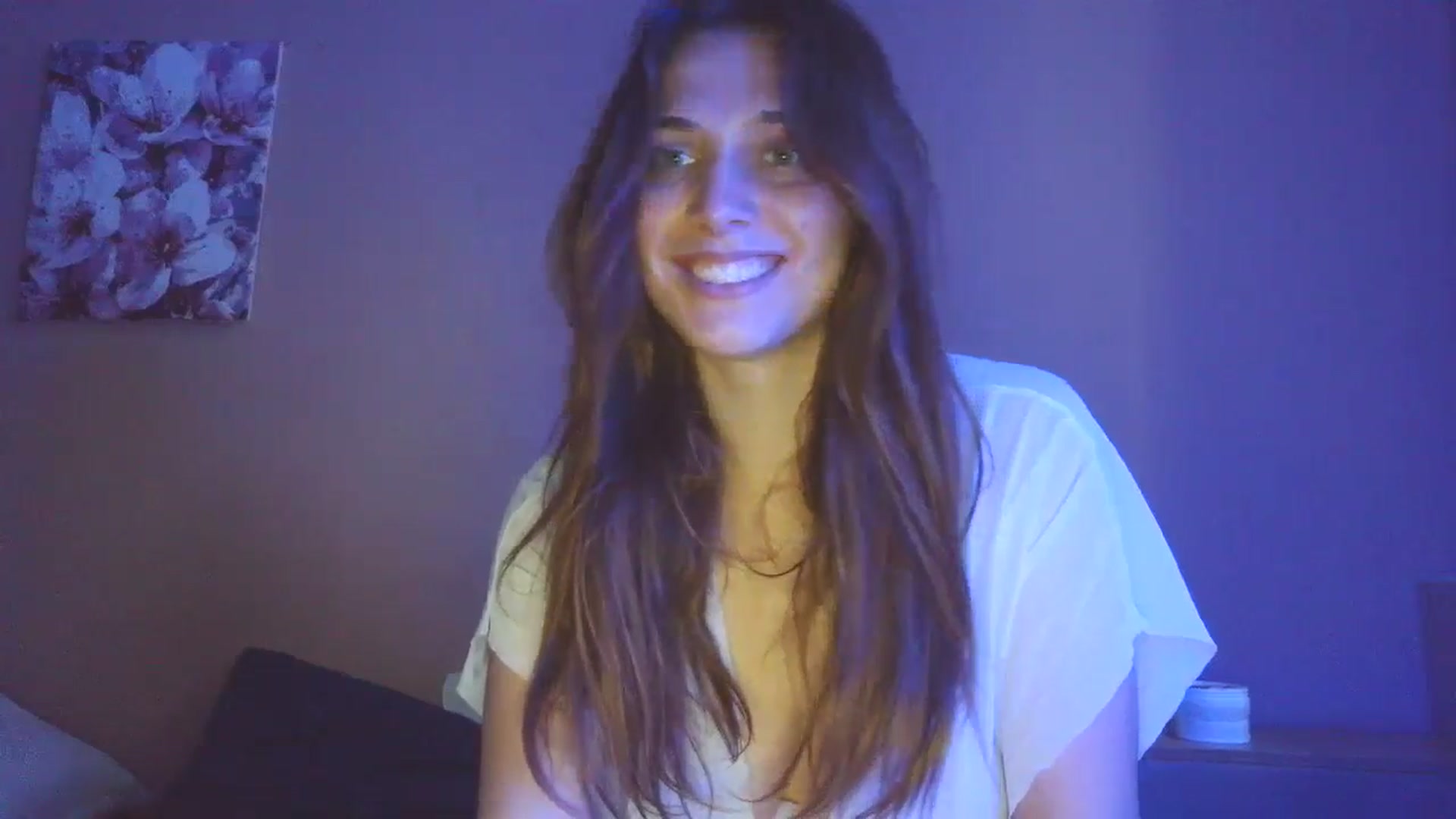 Gallery image thumbnail from HaleyReed's myfreecams stream on, 05/20/2025, 17:08 image 18 of 20