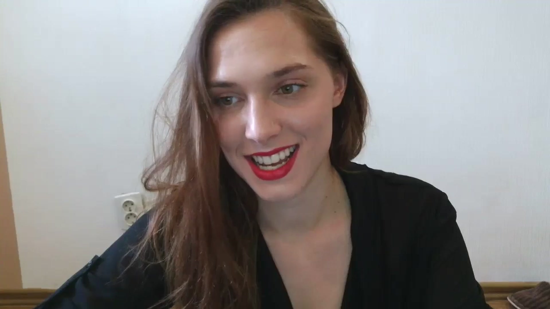 Gallery image thumbnail from HaleyReed's myfreecams stream on, 05/21/2025, 12:03 image 18 of 20