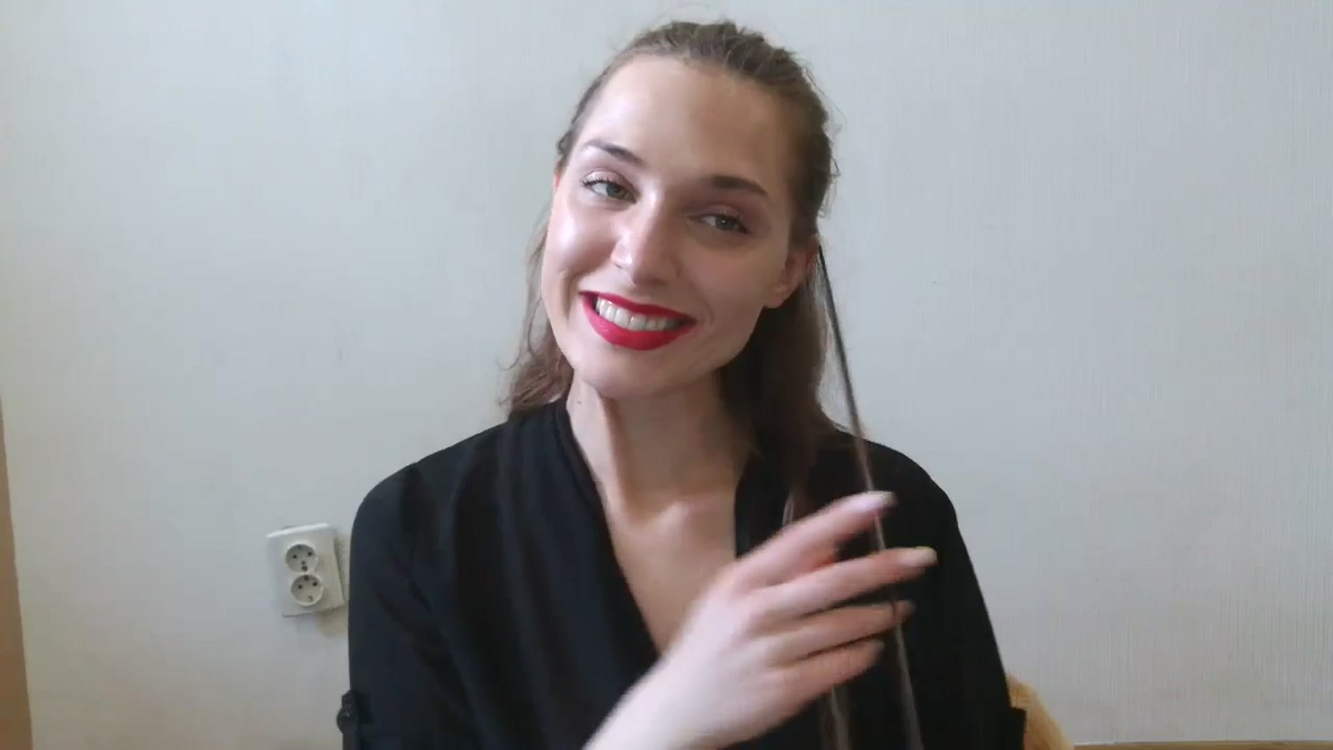Gallery image thumbnail from HaleyReed's myfreecams stream on, 05/21/2025, 12:03 image 6 of 20