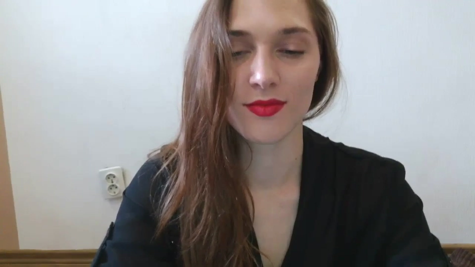 Gallery image thumbnail from HaleyReed's myfreecams stream on, 05/21/2025, 12:03 image 12 of 20