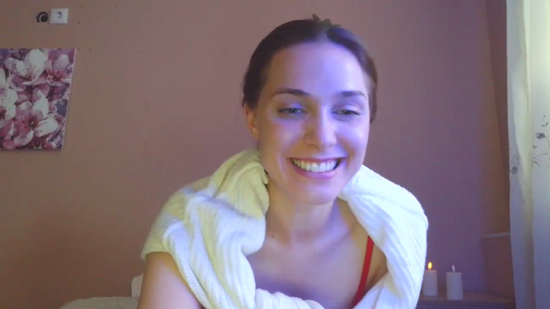 Gallery image thumbnail from HaleyReed's myfreecams stream on, 05/21/2025, 14:31 image 19 of 20