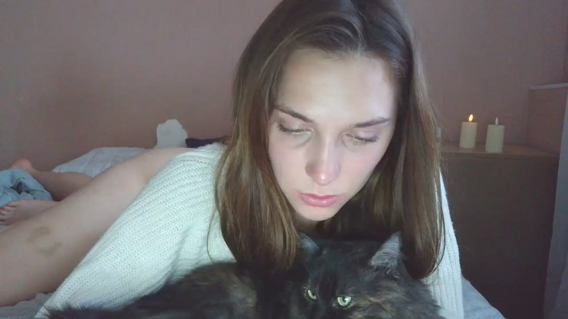 Gallery image thumbnail from HaleyReed's myfreecams stream on, 05/21/2025, 15:58 image 1 of 20