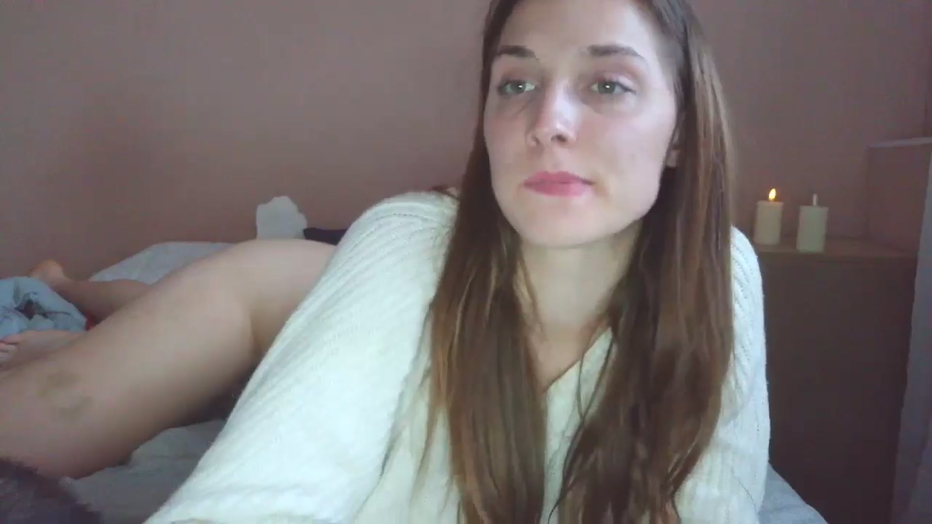 Gallery image thumbnail from HaleyReed's myfreecams stream on, 05/21/2025, 15:58 image 6 of 20