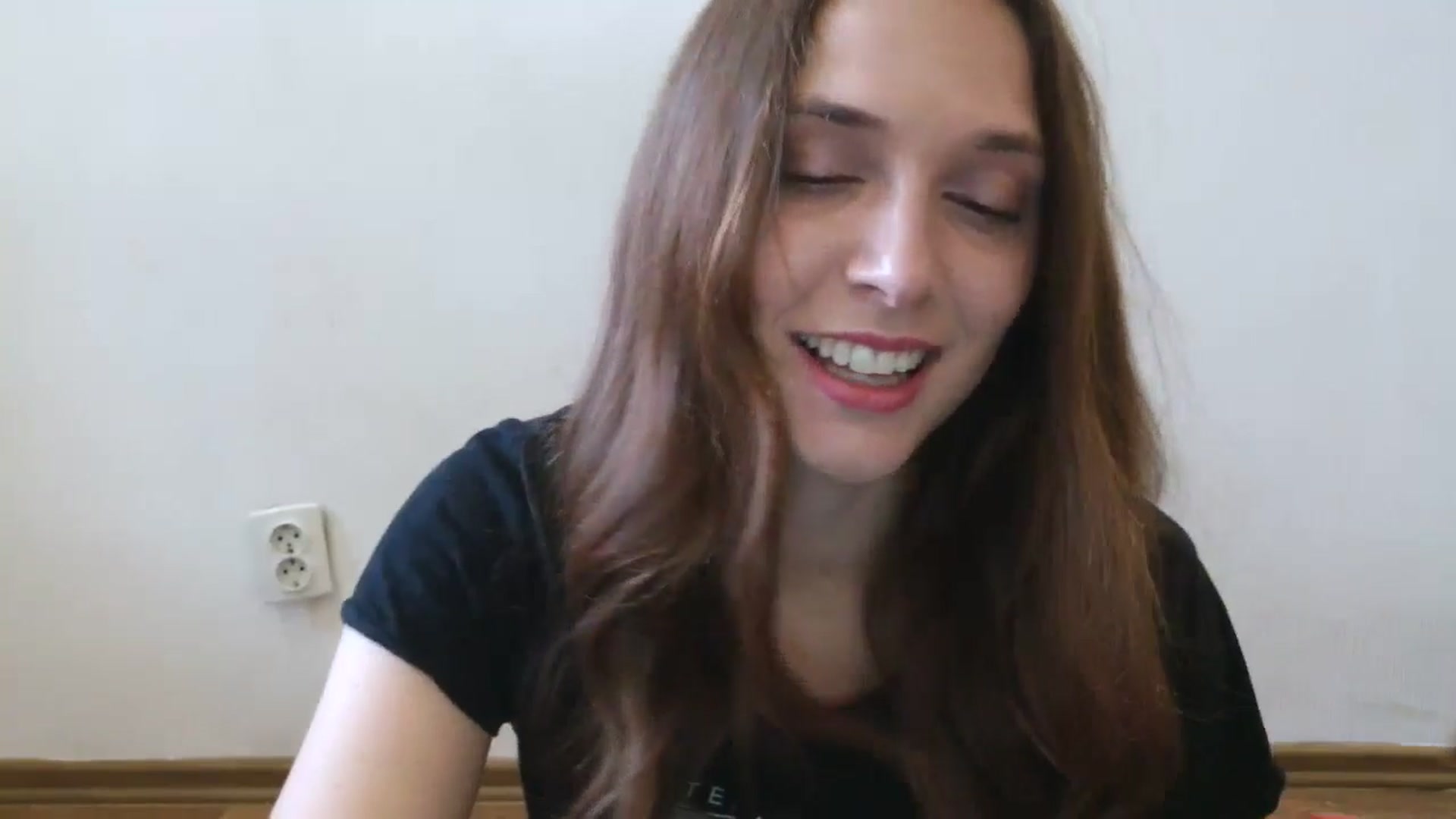 Gallery image thumbnail from HaleyReed's myfreecams stream on, 05/24/2025, 10:05 image 5 of 20