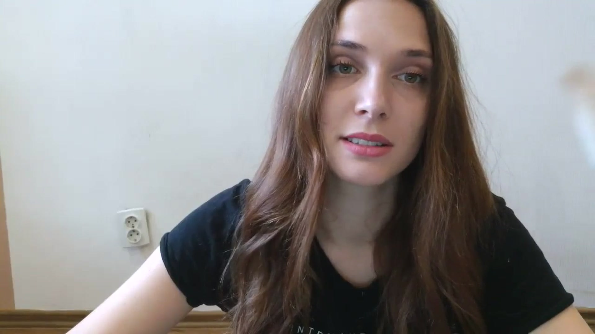 Gallery image thumbnail from HaleyReed's myfreecams stream on, 05/24/2025, 10:05 image 3 of 20