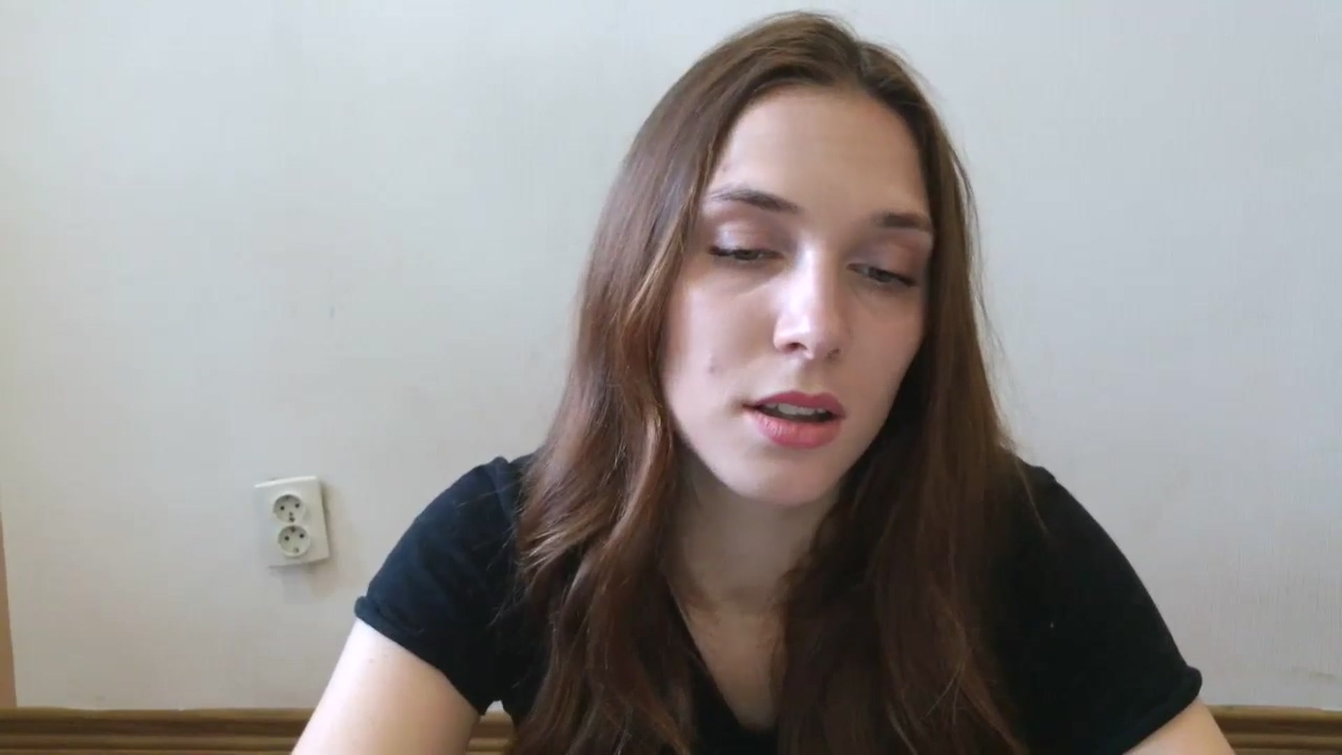 Gallery image thumbnail from HaleyReed's myfreecams stream on, 05/24/2025, 10:05 image 9 of 20
