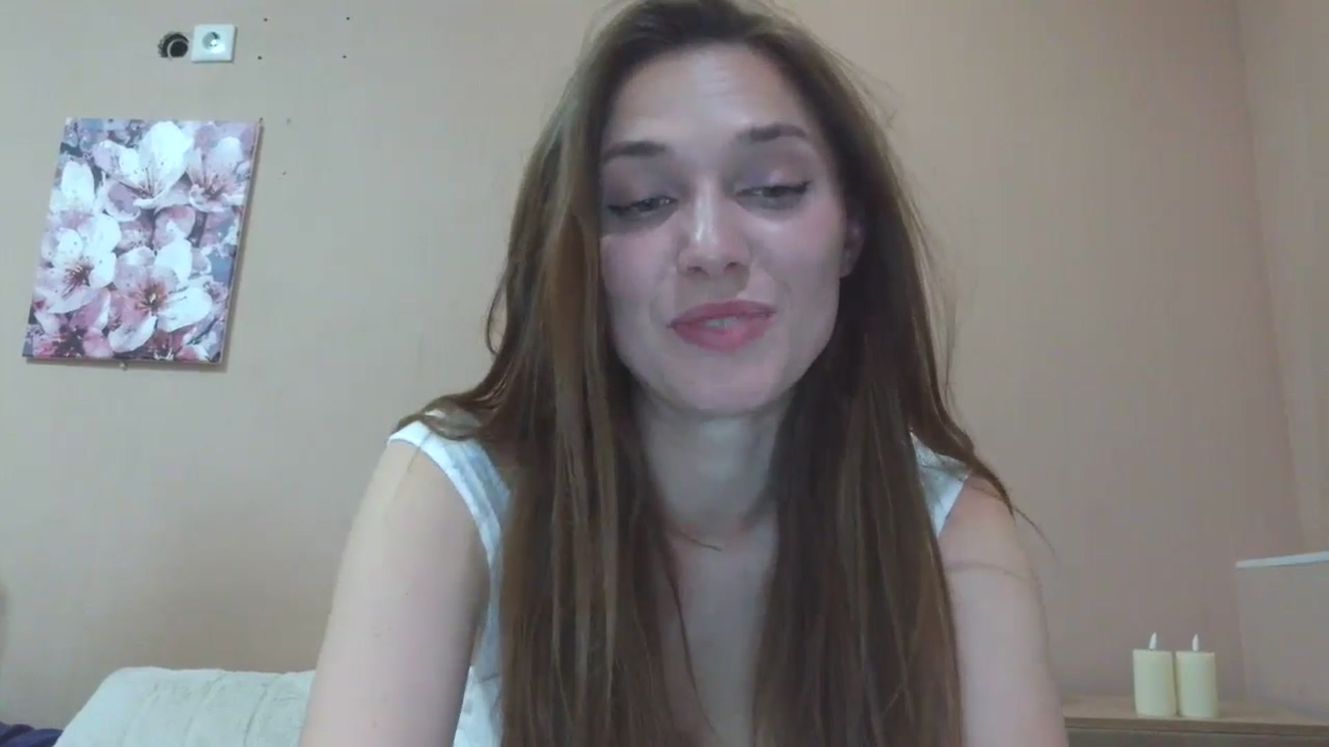 Gallery image thumbnail from HaleyReed's myfreecams stream on, 05/25/2025, 21:29 image 8 of 20