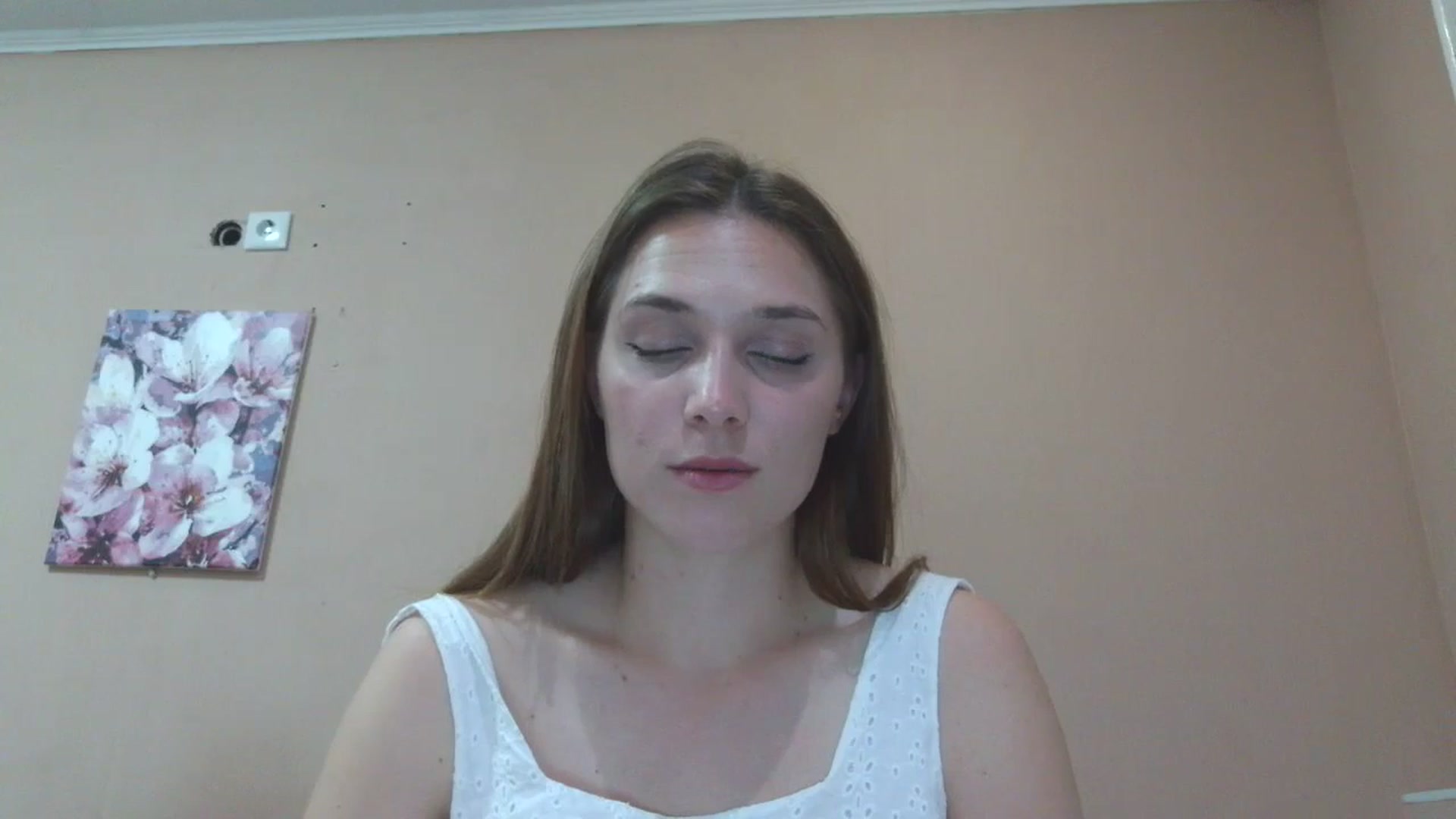 Gallery image thumbnail from HaleyReed's myfreecams stream on, 05/25/2025, 22:15 image 20 of 20