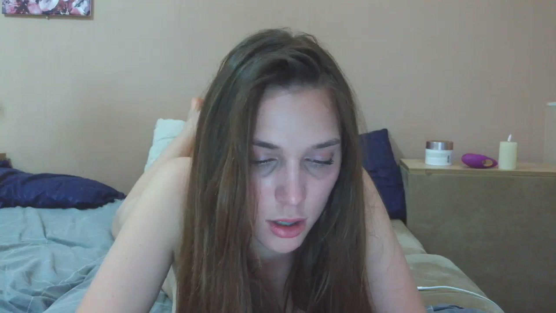 Gallery image thumbnail from HaleyReed's myfreecams stream on, 05/25/2025, 22:15 image 3 of 20
