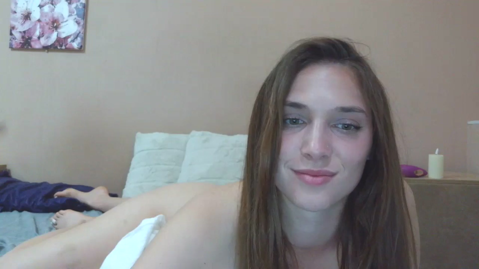 Gallery image thumbnail from HaleyReed's myfreecams stream on, 05/25/2025, 22:15 image 11 of 20