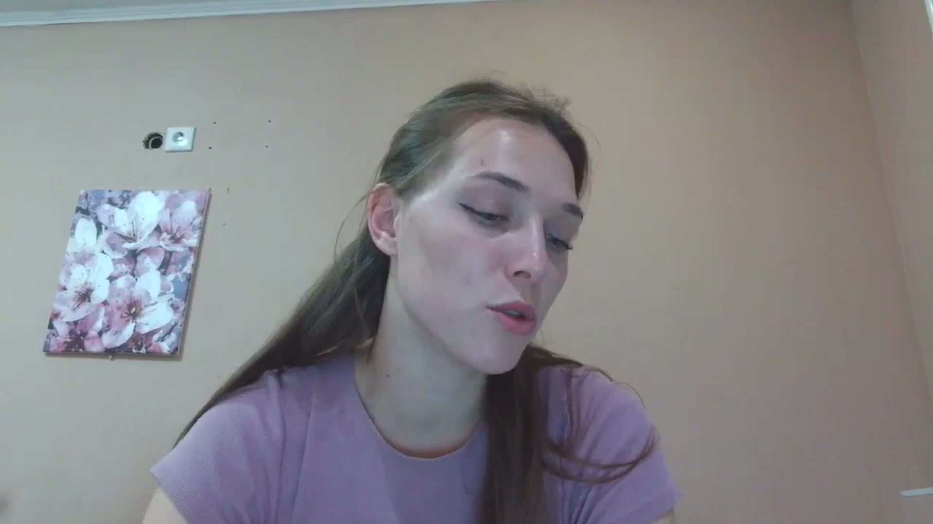 Gallery image thumbnail from HaleyReed's myfreecams stream on, 05/26/2025, 24:26 image 11 of 20
