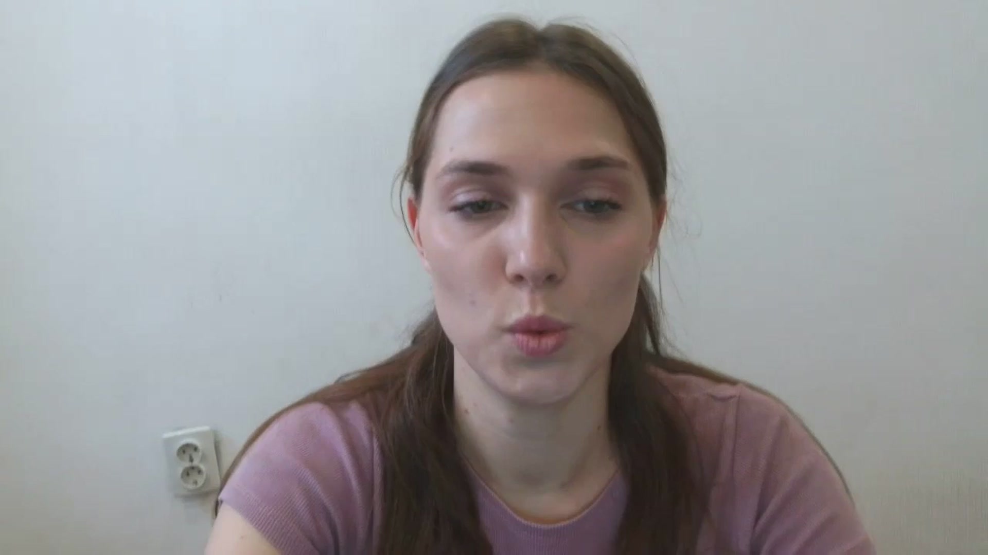 Gallery image thumbnail from HaleyReed's myfreecams stream on, 05/26/2025, 12:29 image 1 of 20