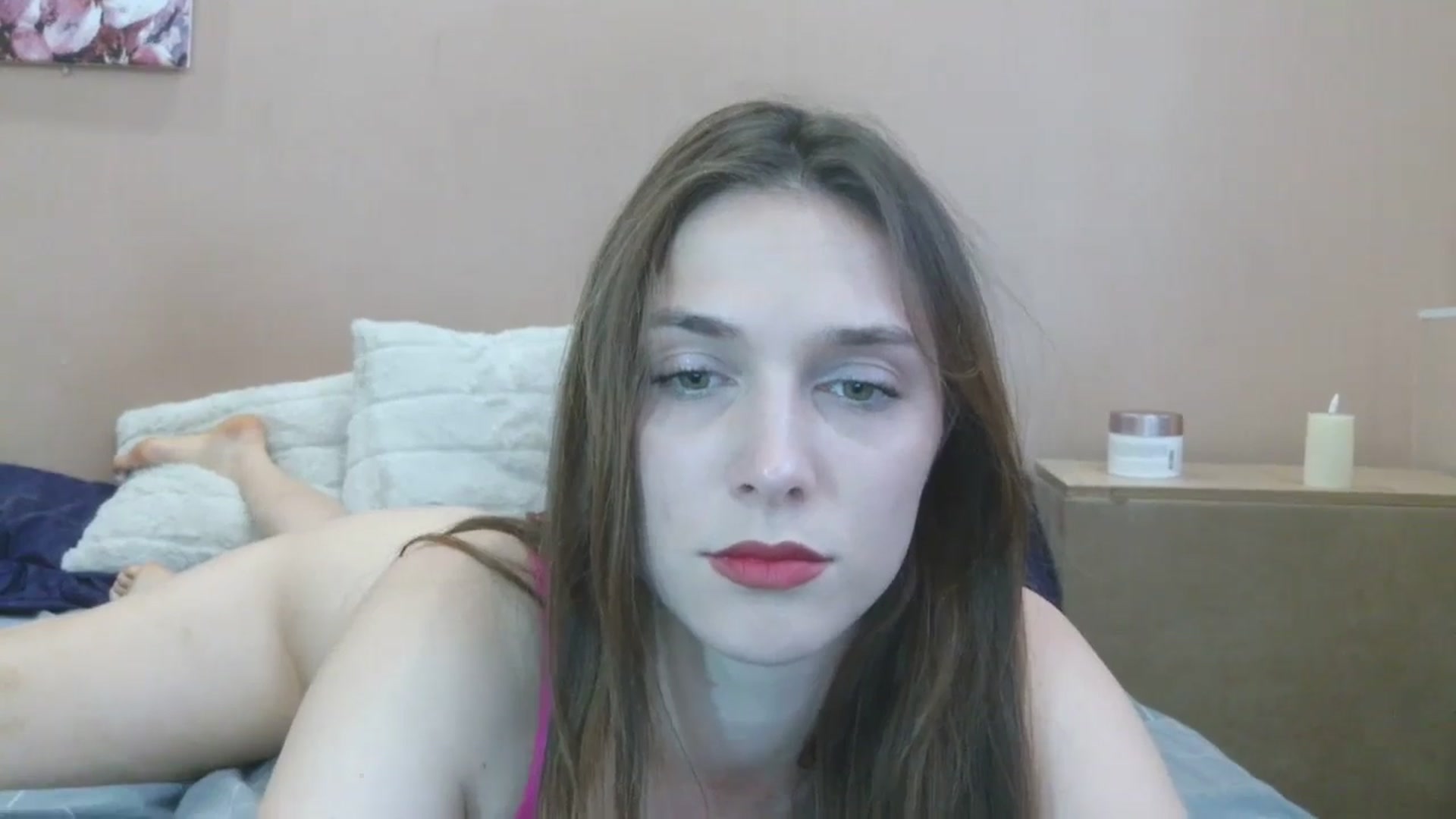 Gallery image thumbnail from HaleyReed's myfreecams stream on, 05/26/2025, 13:35 image 4 of 20