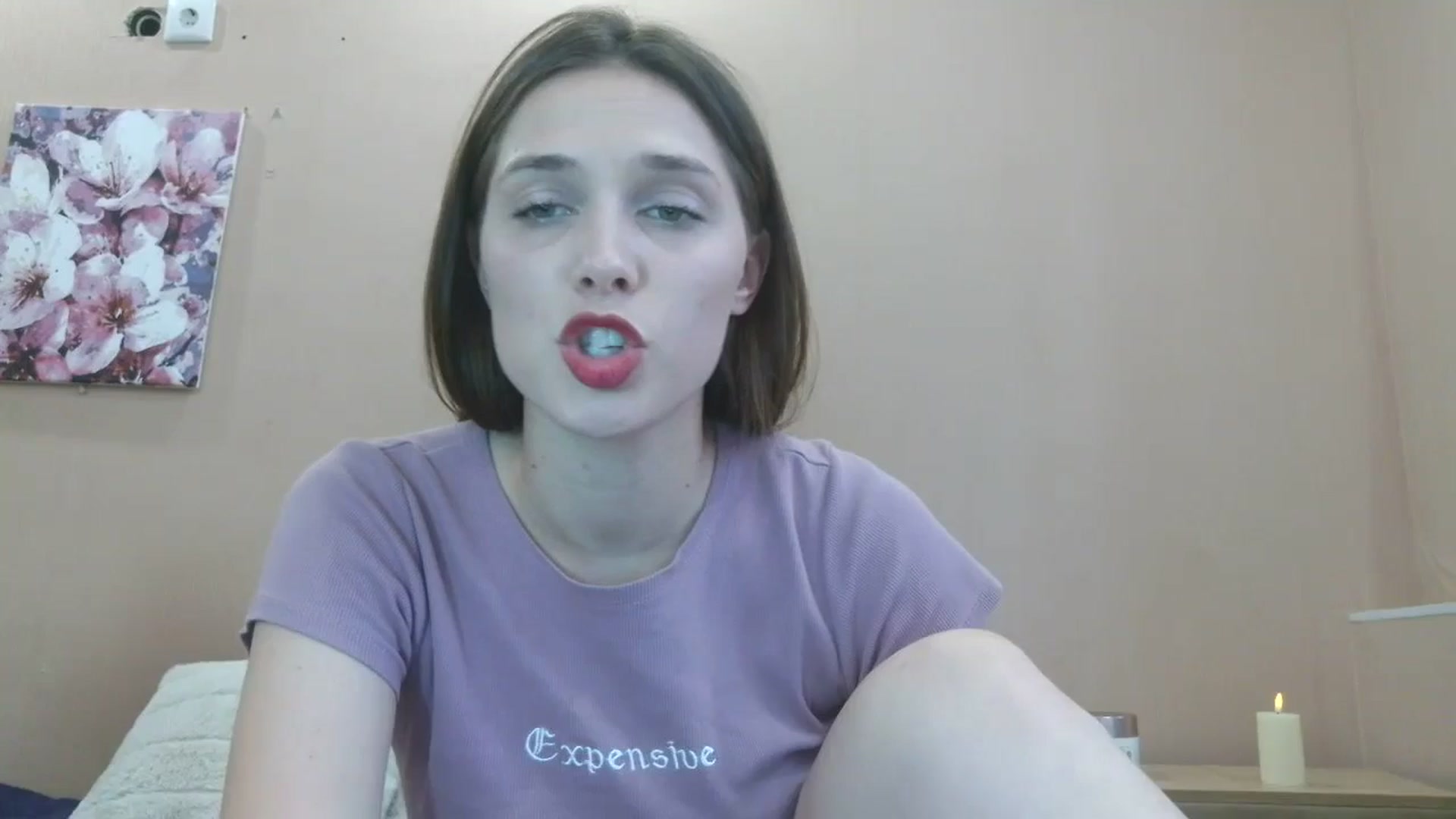 Gallery image thumbnail from HaleyReed's myfreecams stream on, 05/26/2025, 13:35 image 19 of 20