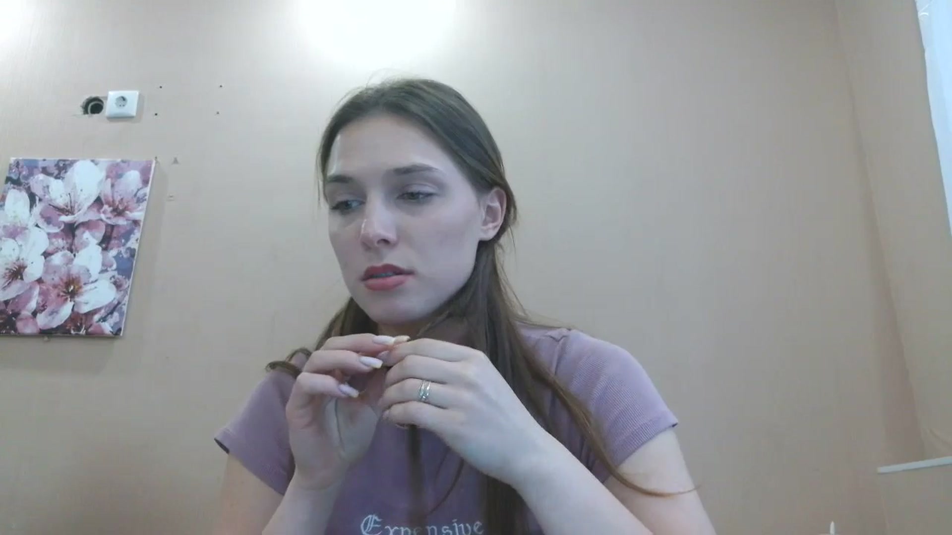 Gallery image thumbnail from HaleyReed's myfreecams stream on, 05/26/2025, 15:49 image 10 of 20