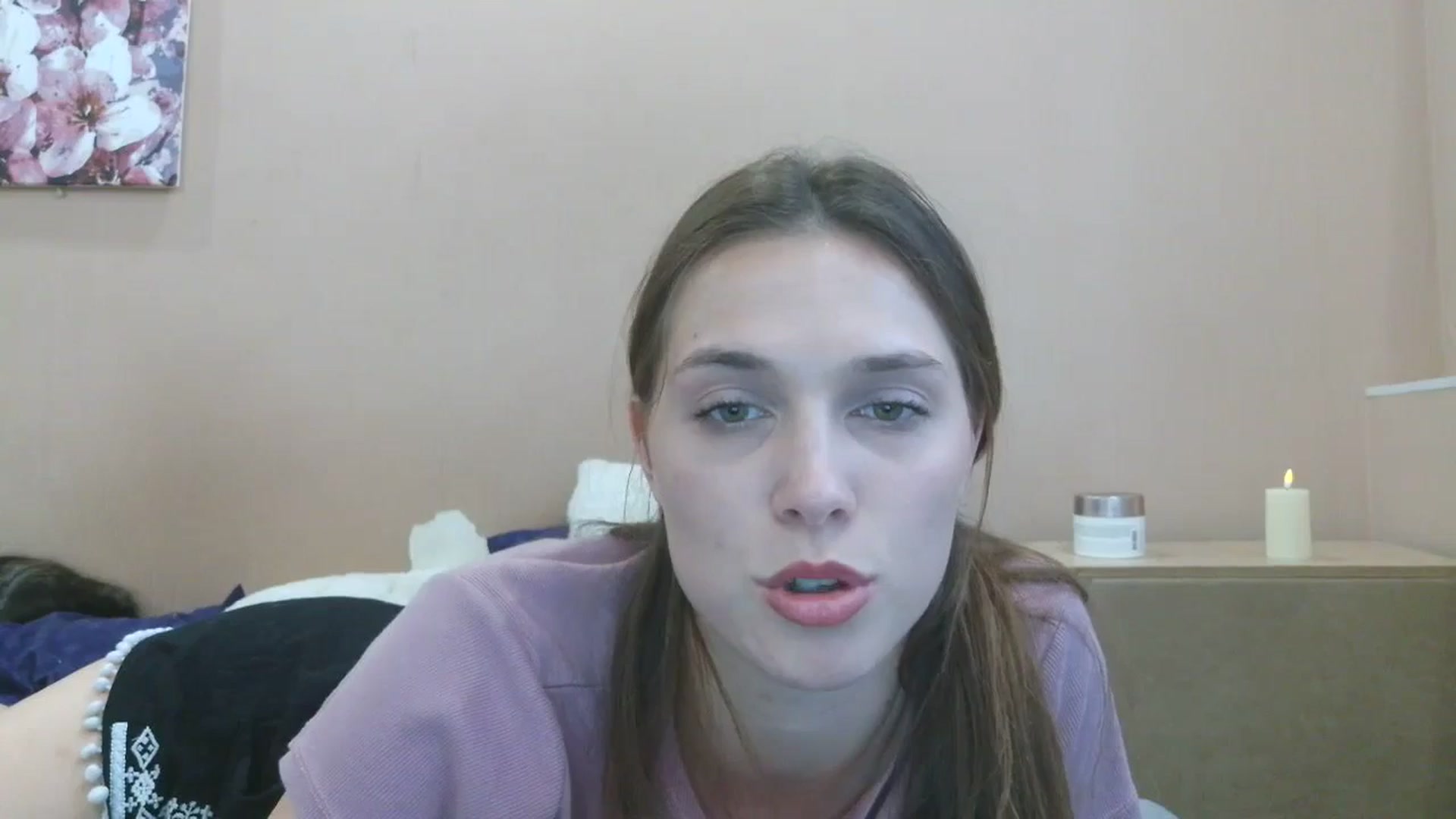 Gallery image thumbnail from HaleyReed's myfreecams stream on, 05/26/2025, 15:49 image 2 of 20