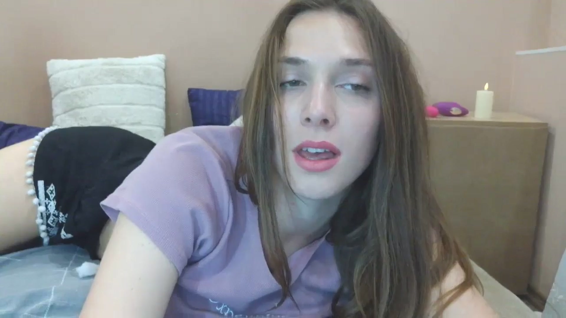 Gallery image thumbnail from HaleyReed's myfreecams stream on, 05/26/2025, 17:48 image 7 of 20