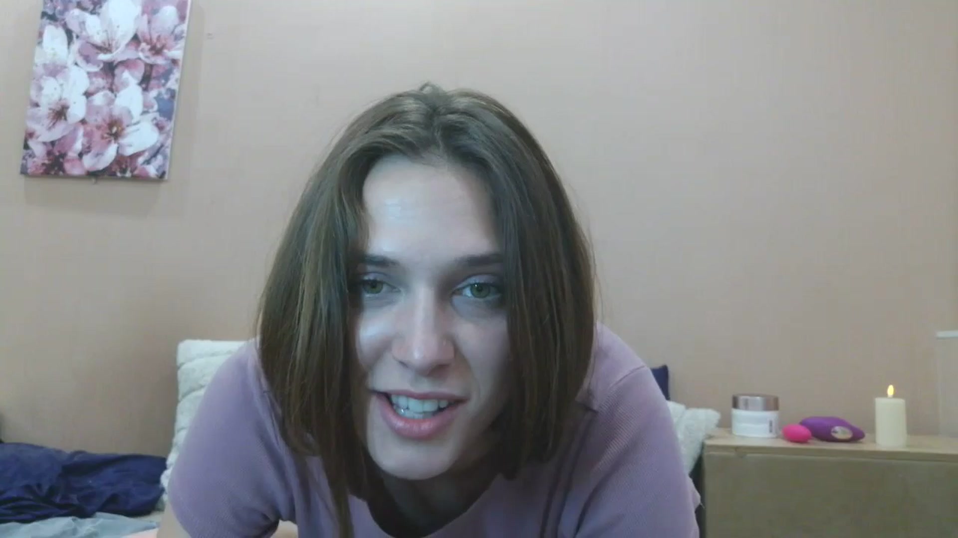 Gallery image thumbnail from HaleyReed's myfreecams stream on, 05/26/2025, 17:48 image 6 of 20