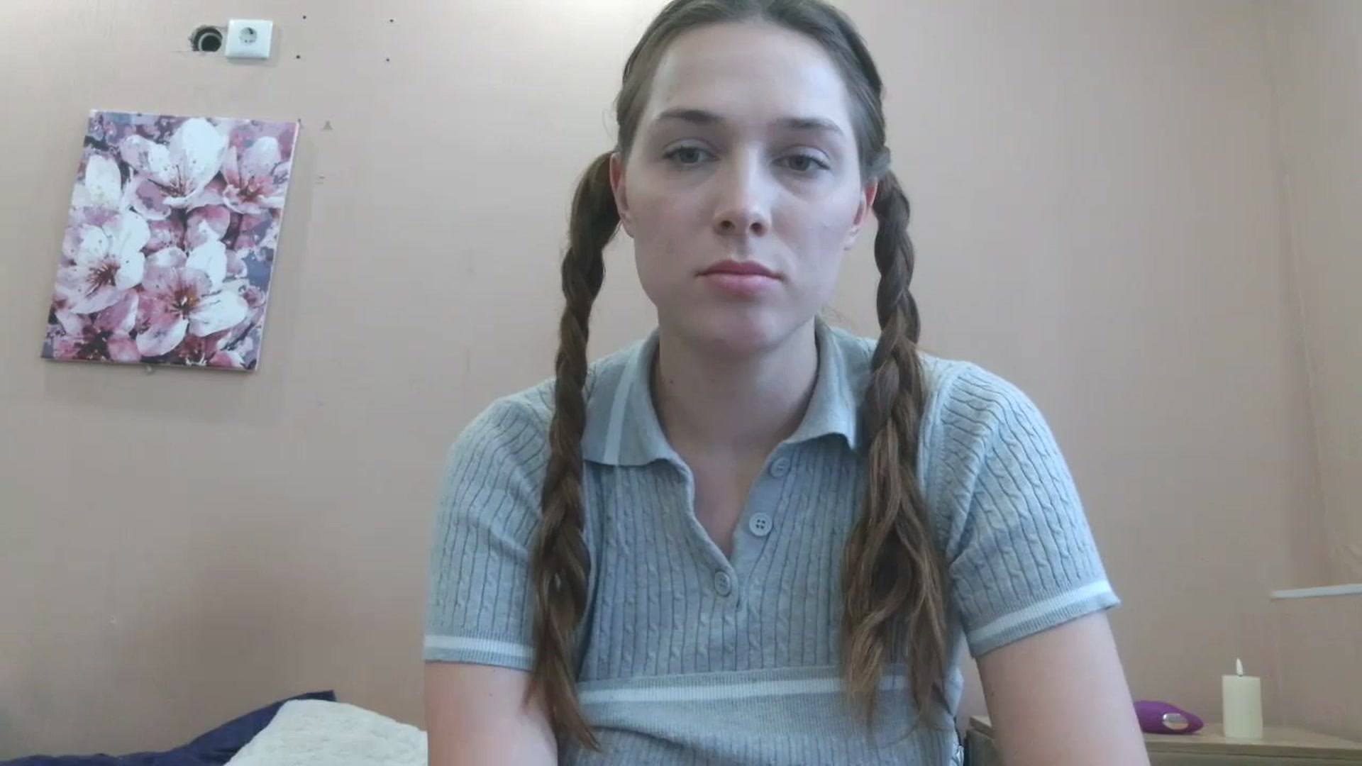Gallery image thumbnail from HaleyReed's myfreecams stream on, 05/27/2025, 13:16 image 7 of 20
