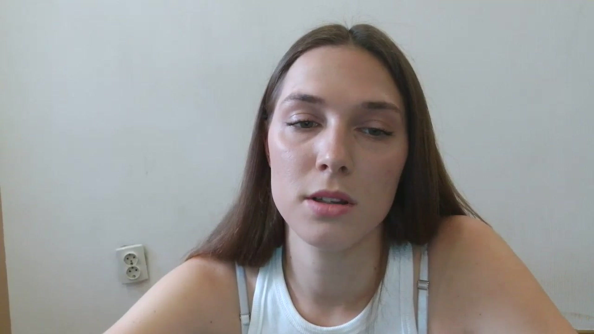 Gallery image thumbnail from HaleyReed's myfreecams stream on, 05/28/2025, 13:18 image 9 of 20