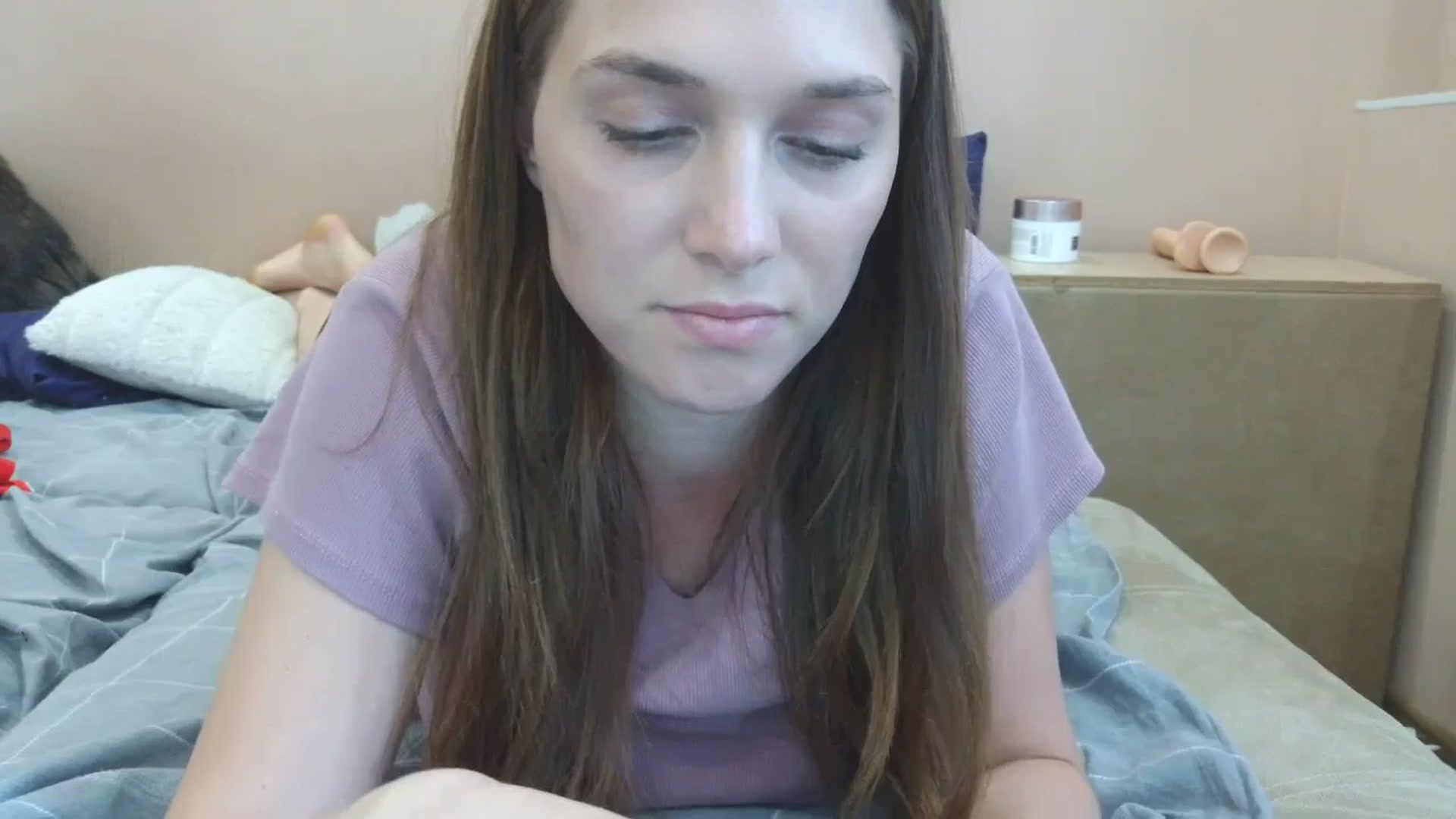 Gallery image thumbnail from HaleyReed's myfreecams stream on, 05/29/2025, 13:58 image 19 of 20