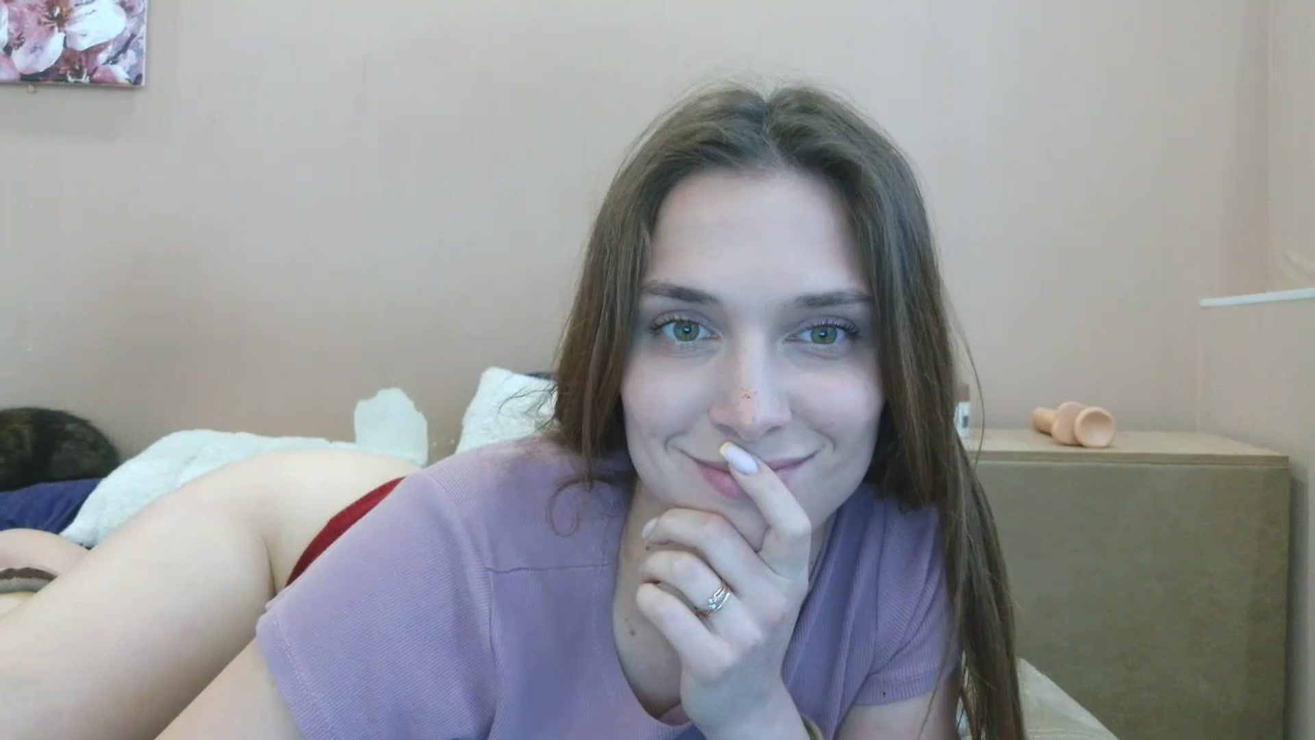 Gallery image thumbnail from HaleyReed's myfreecams stream on, 05/29/2025, 13:58 image 1 of 20