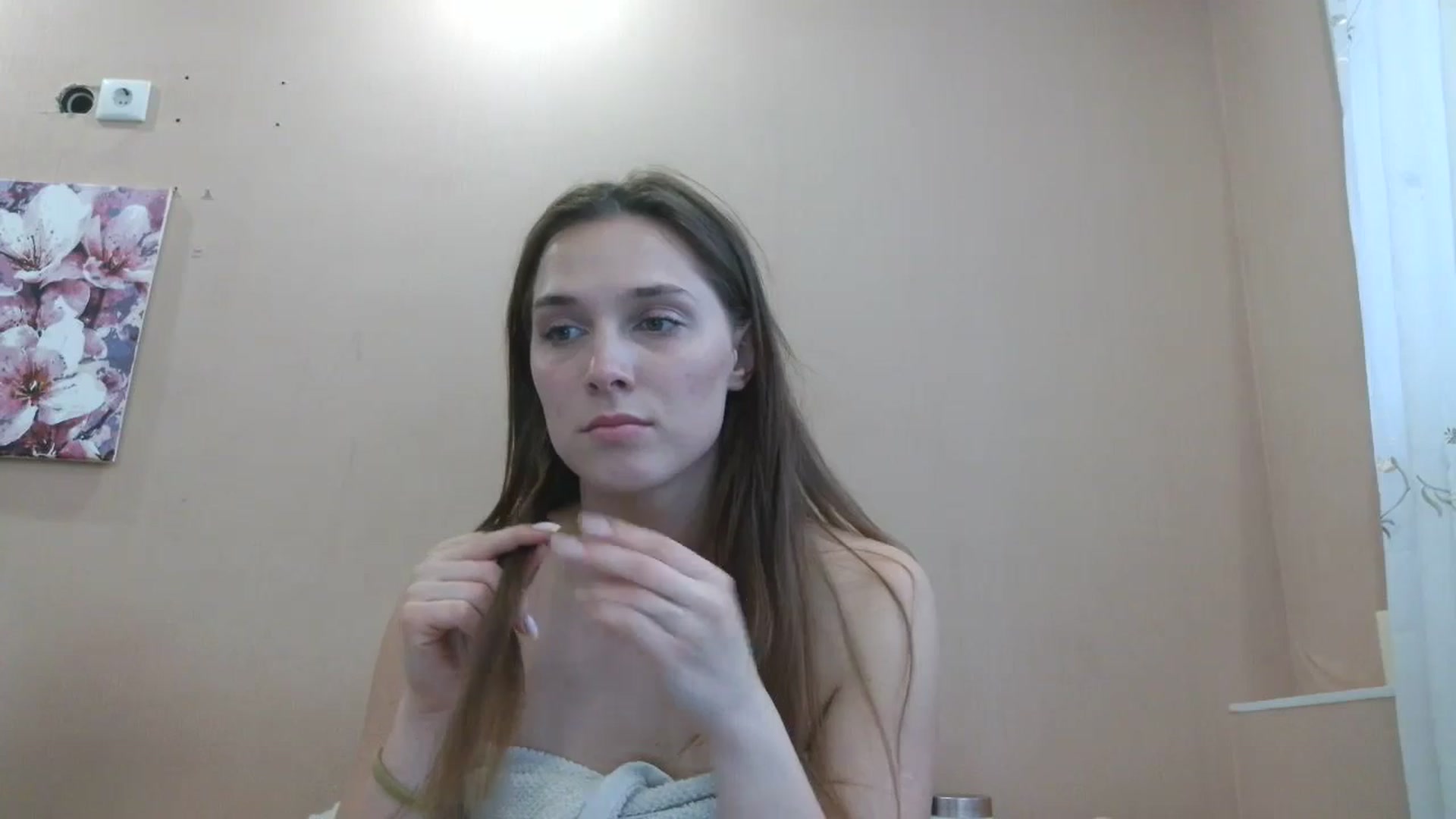 Gallery image thumbnail from HaleyReed's myfreecams stream on, 05/29/2025, 14:48 image 12 of 20