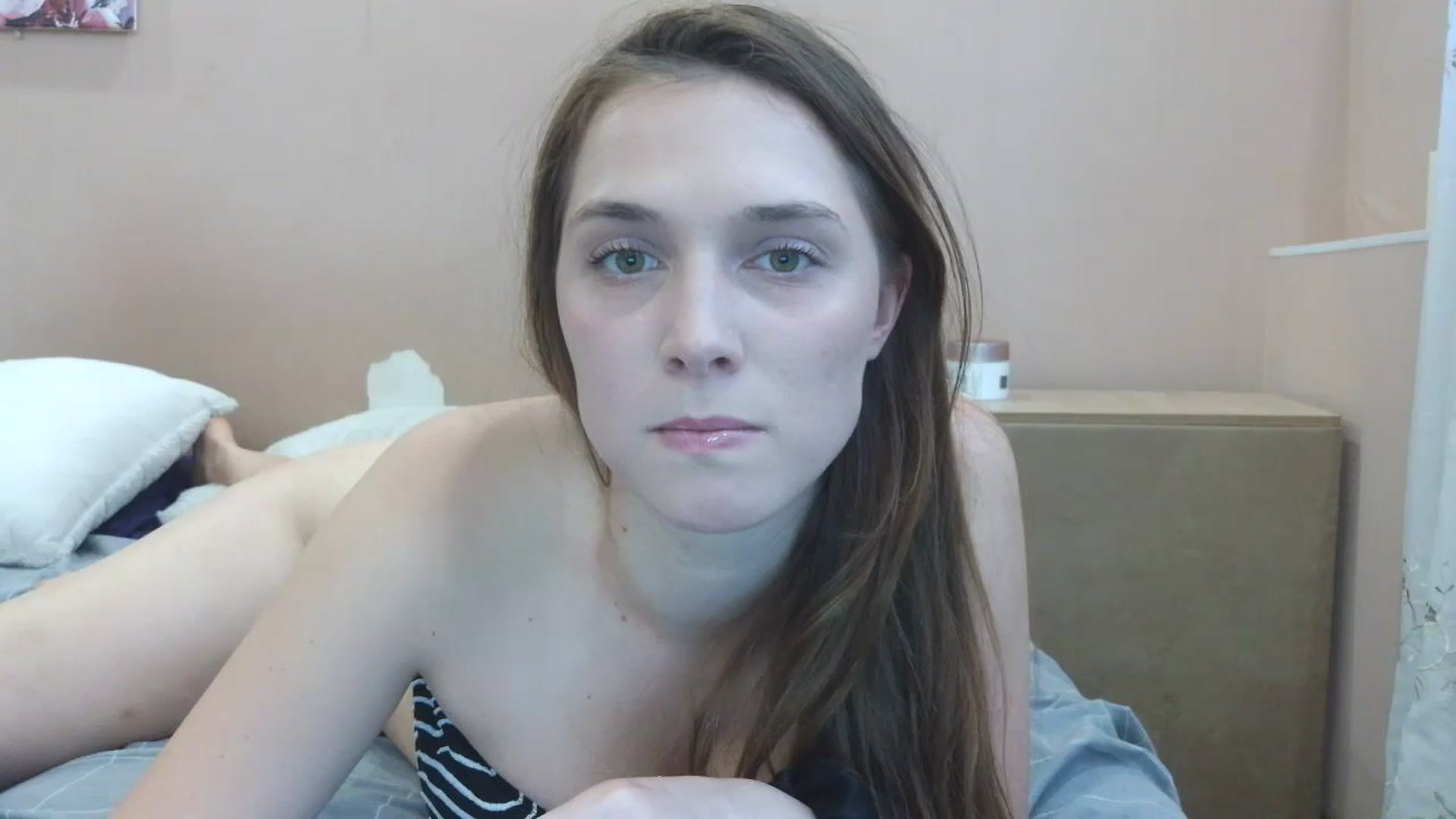Gallery image thumbnail from HaleyReed's myfreecams stream on, 05/30/2025, 12:04 image 3 of 20