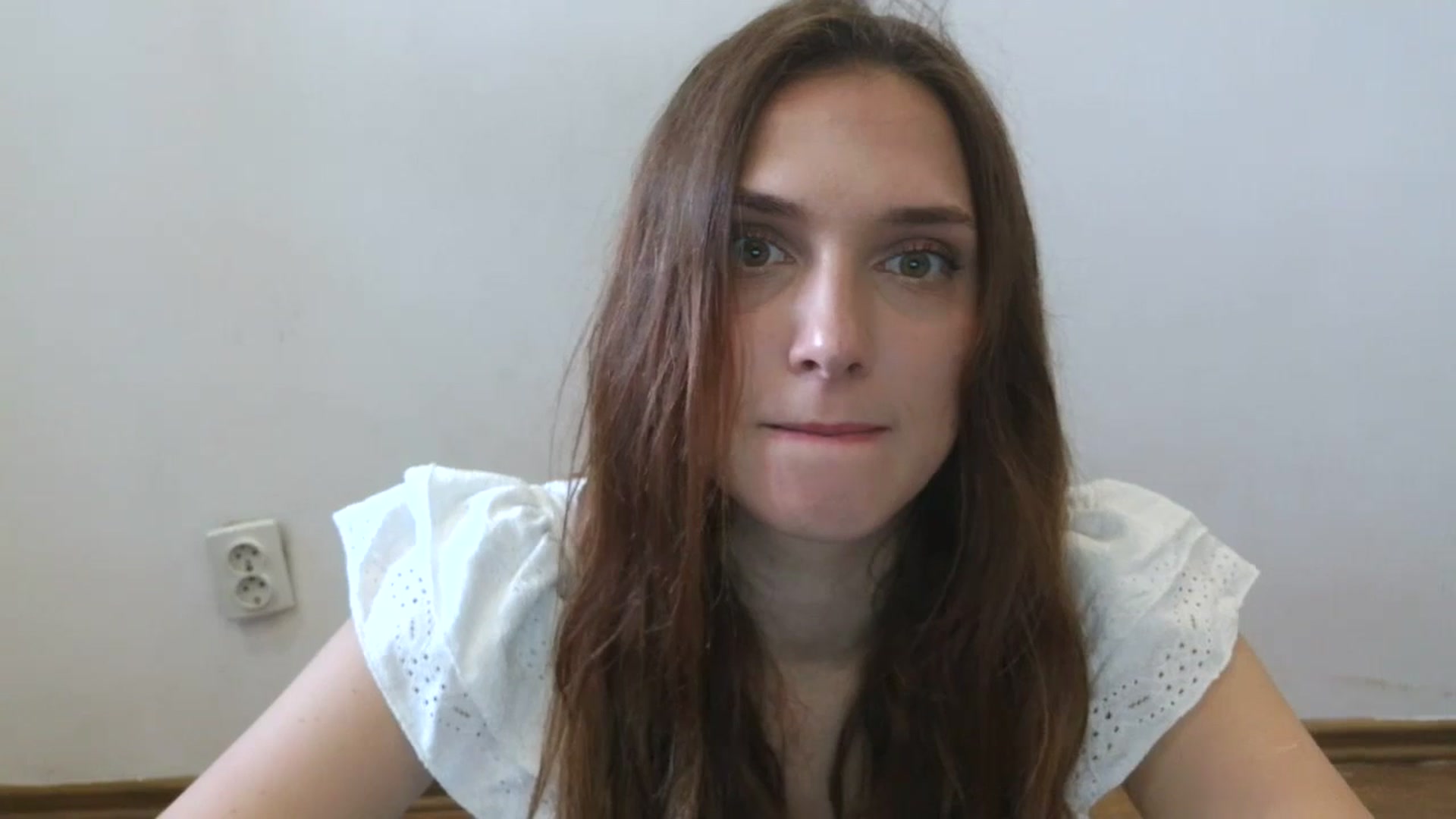 Gallery image thumbnail from HaleyReed's myfreecams stream on, 05/31/2025, 13:19 image 17 of 20