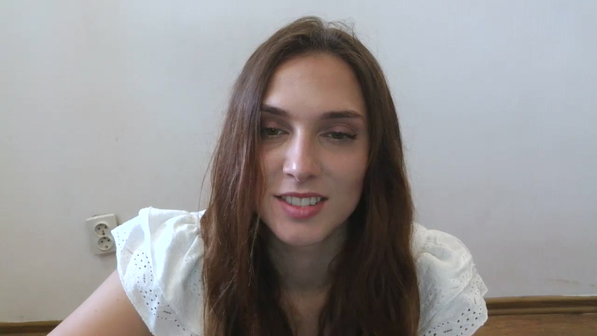 Gallery image thumbnail from HaleyReed's myfreecams stream on, 05/31/2025, 13:19 image 19 of 20