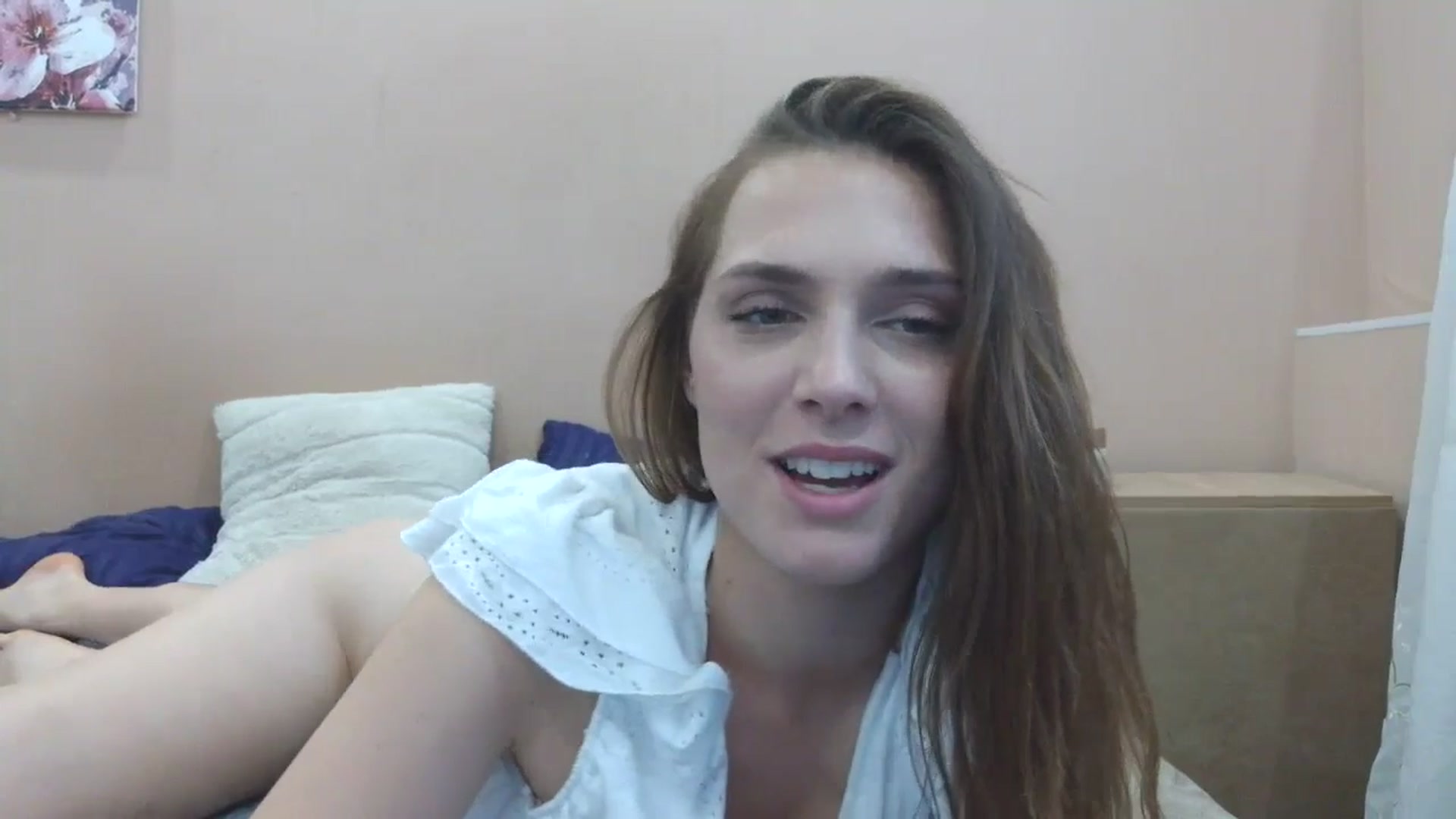 Gallery image thumbnail from HaleyReed's myfreecams stream on, 05/31/2025, 15:25 image 3 of 20