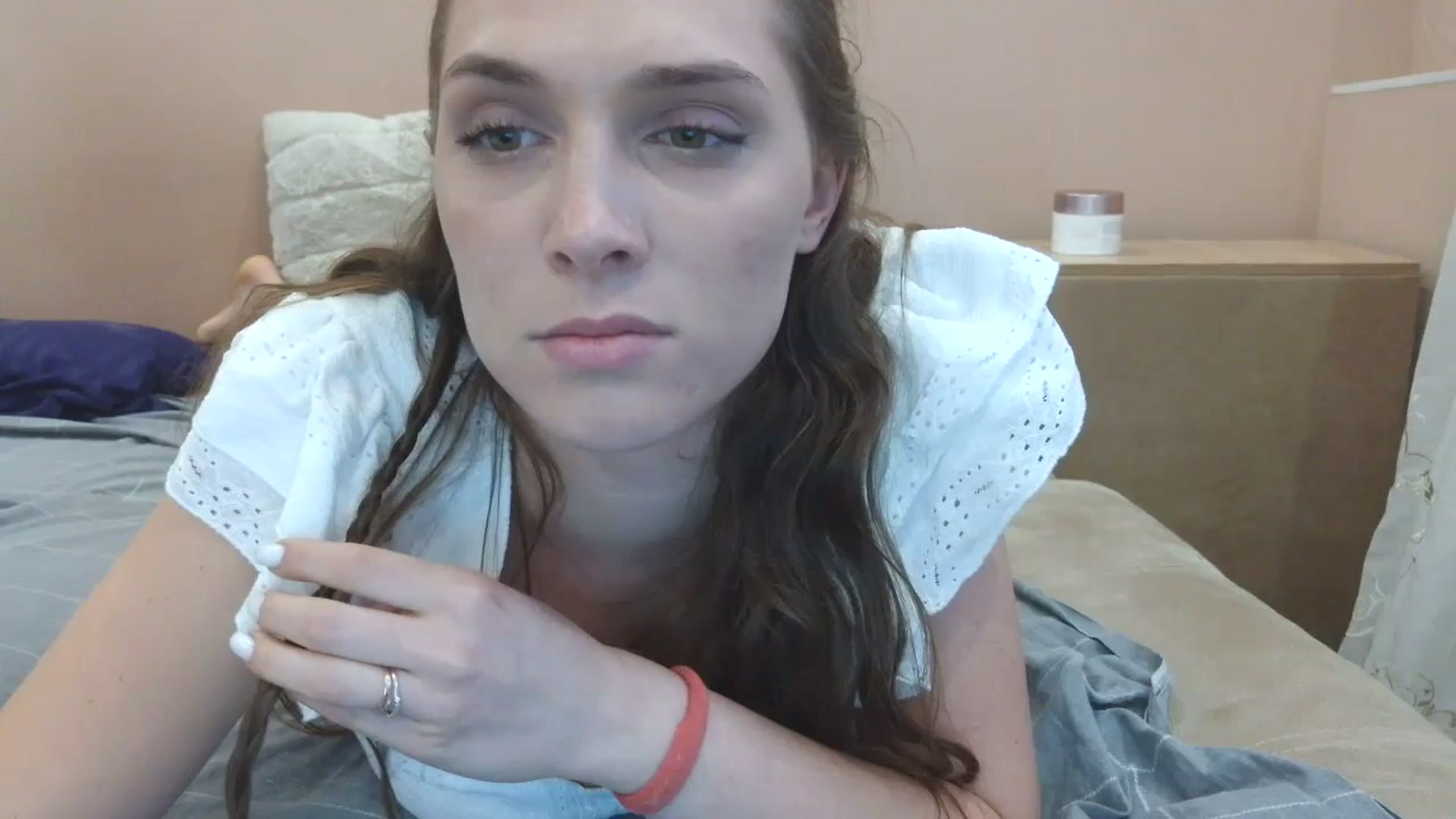 Gallery image thumbnail from HaleyReed's myfreecams stream on, 05/31/2025, 17:01 image 1 of 20