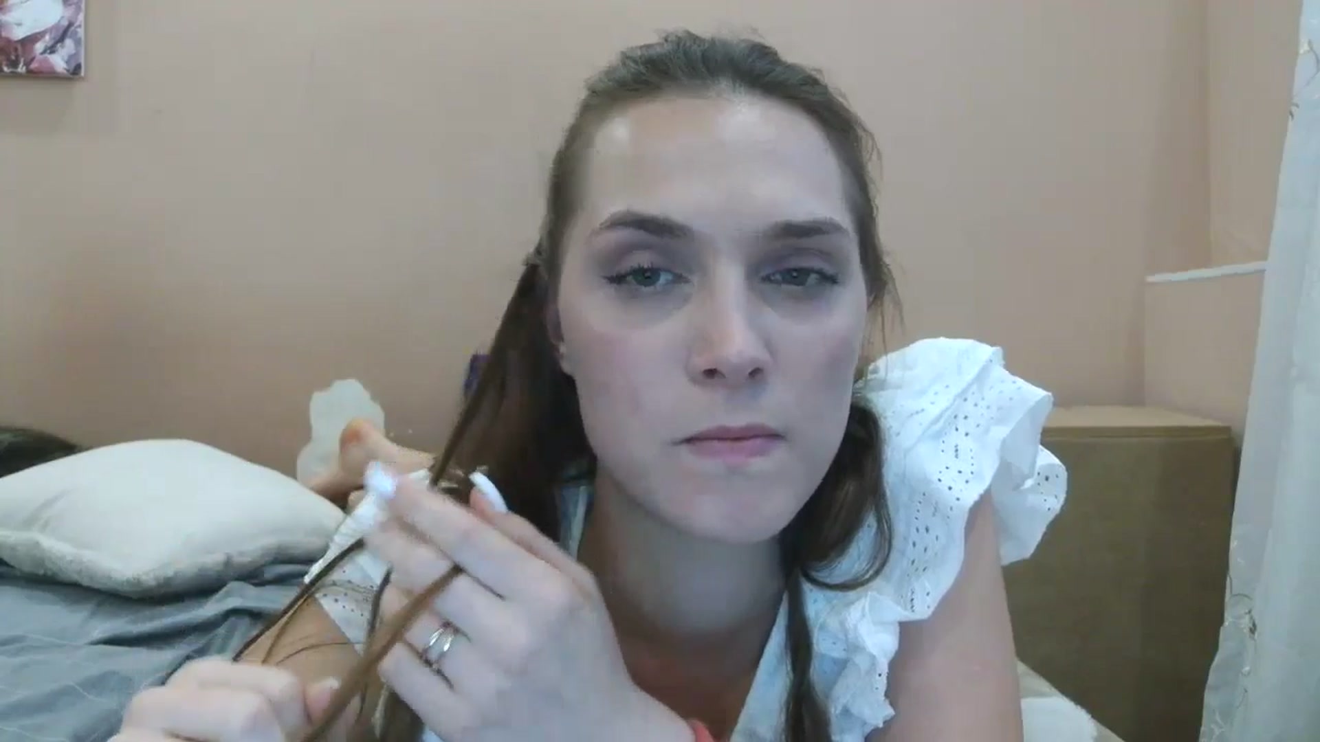 Gallery image thumbnail from HaleyReed's myfreecams stream on, 05/31/2025, 17:01 image 14 of 20