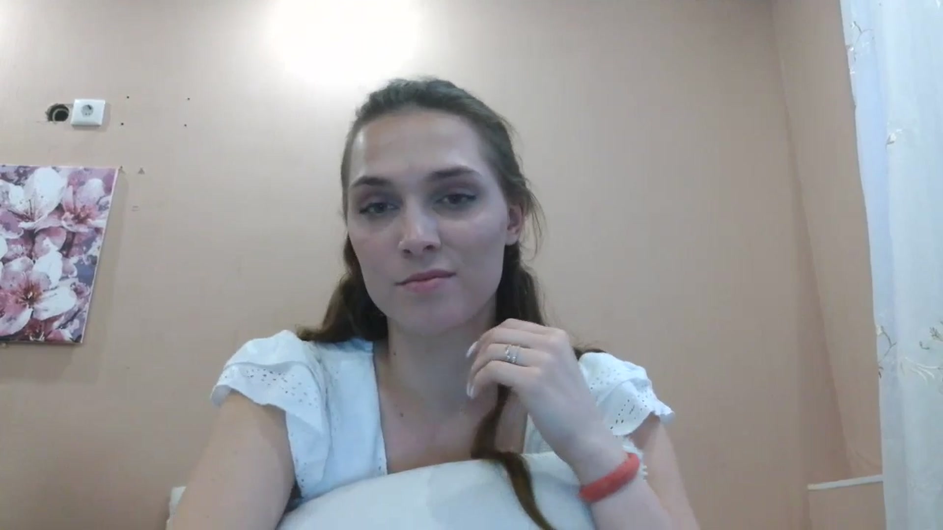 Gallery image thumbnail from HaleyReed's myfreecams stream on, 05/31/2025, 17:01 image 12 of 20