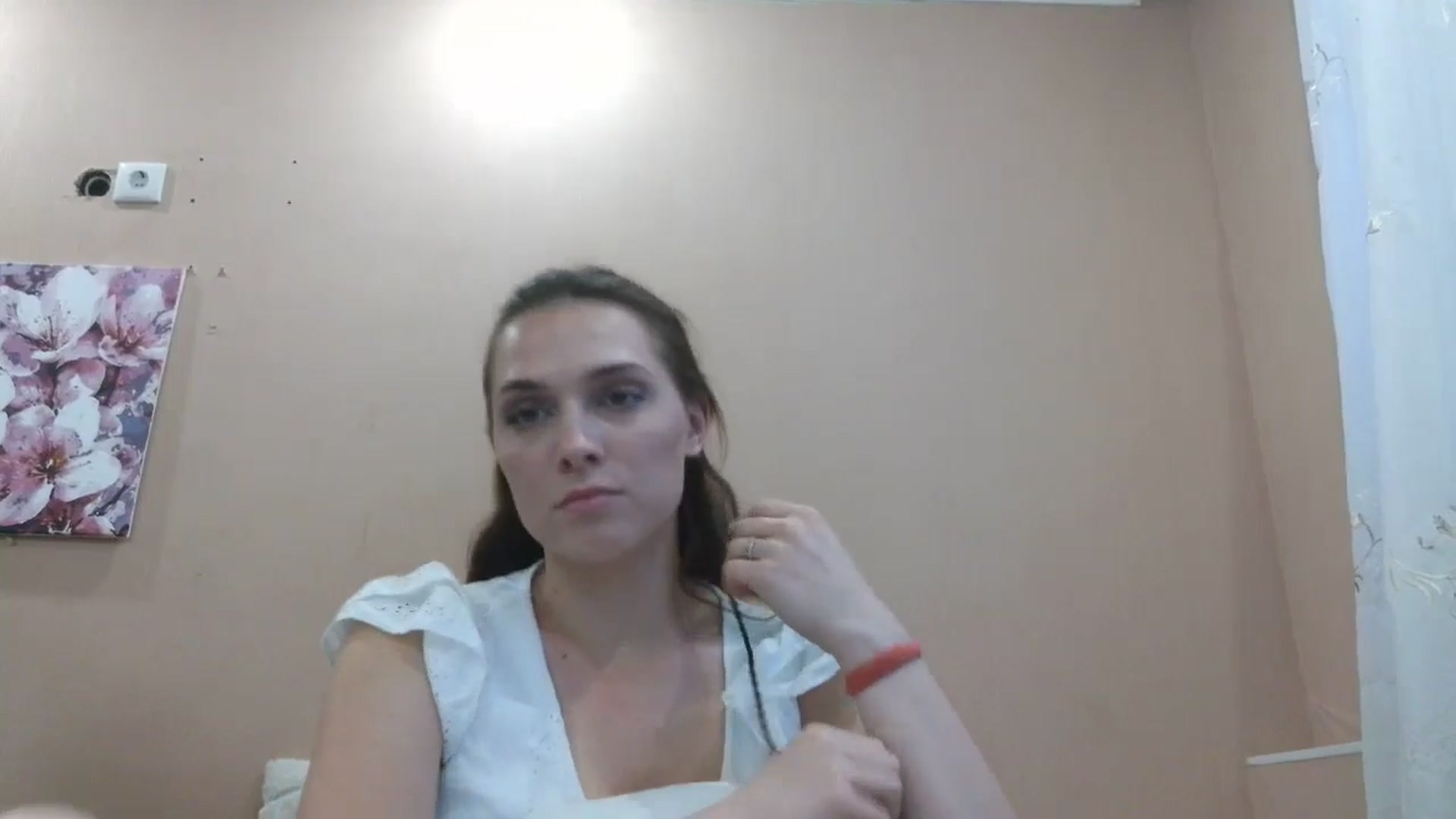 Gallery image thumbnail from HaleyReed's myfreecams stream on, 05/31/2025, 17:01 image 8 of 20