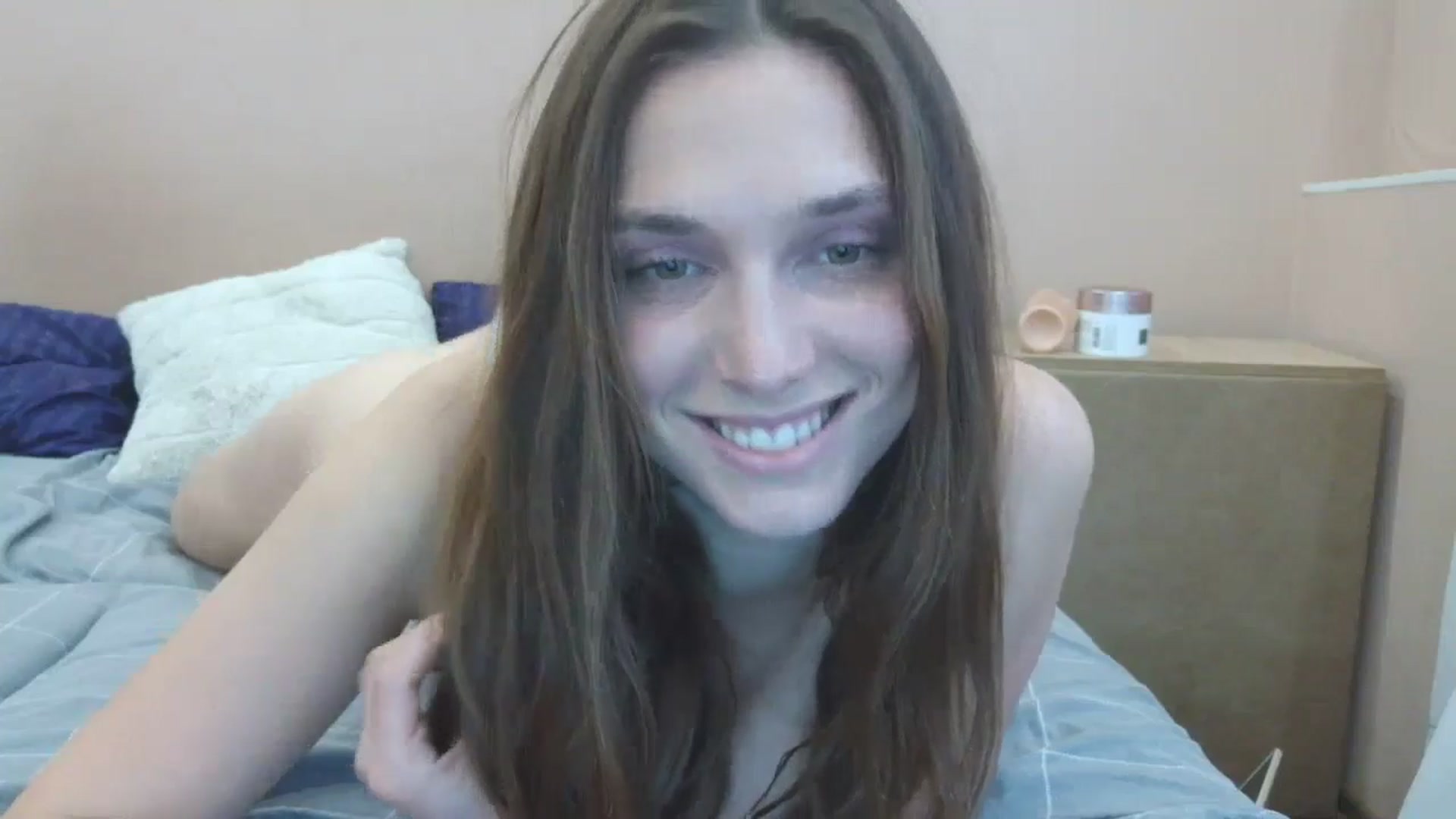 Gallery image thumbnail from HaleyReed's myfreecams stream on, 06/01/2025, 12:08 image 16 of 20