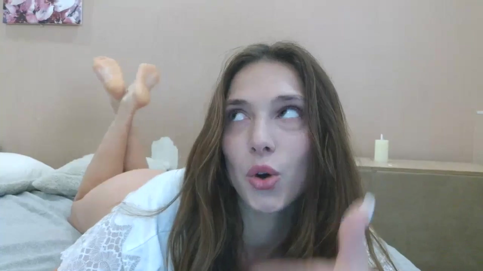 Gallery image thumbnail from HaleyReed's myfreecams stream on, 06/13/2025, 13:25 image 9 of 20