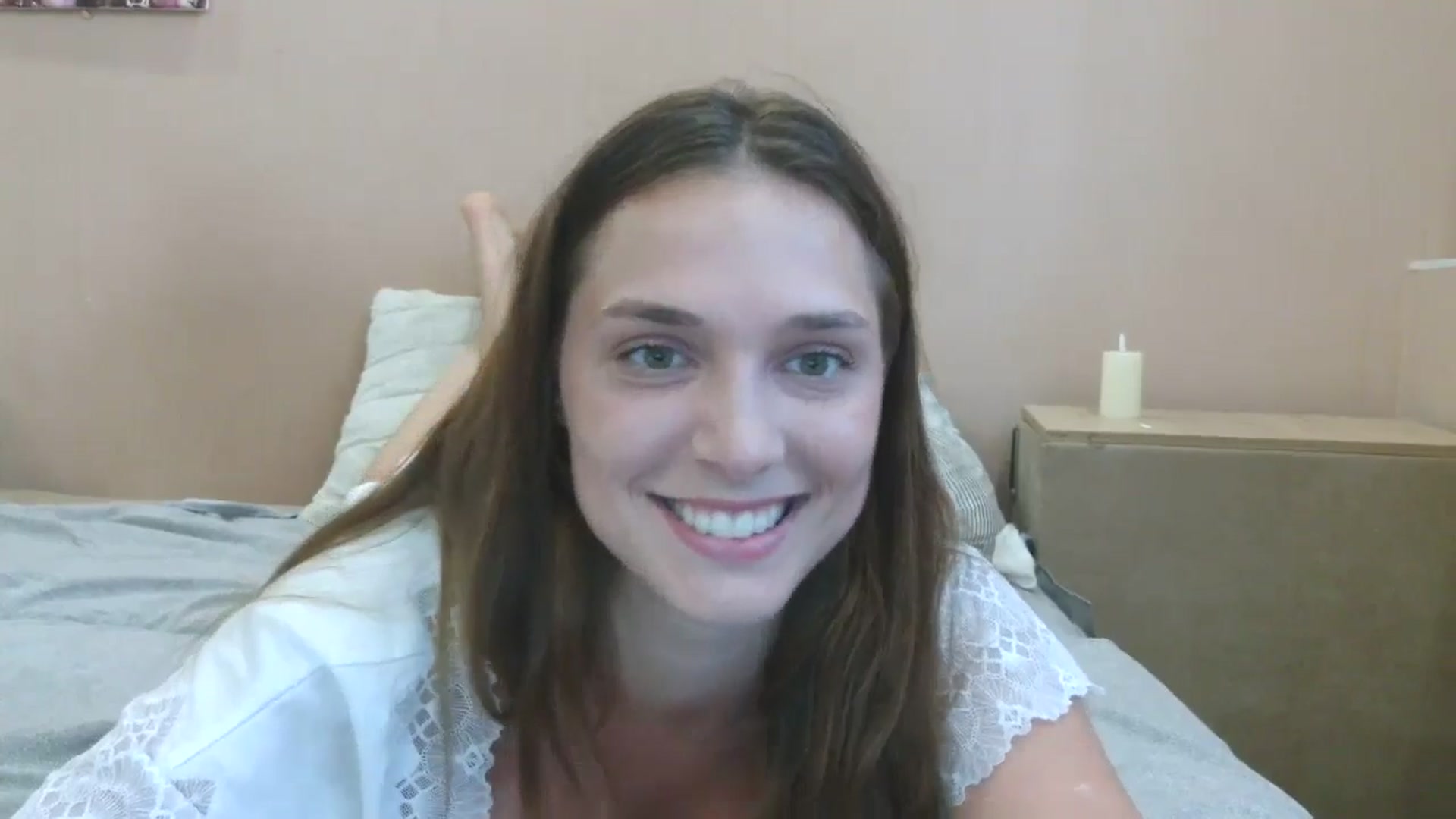 Gallery image thumbnail from HaleyReed's myfreecams stream on, 06/13/2025, 13:25 image 14 of 20
