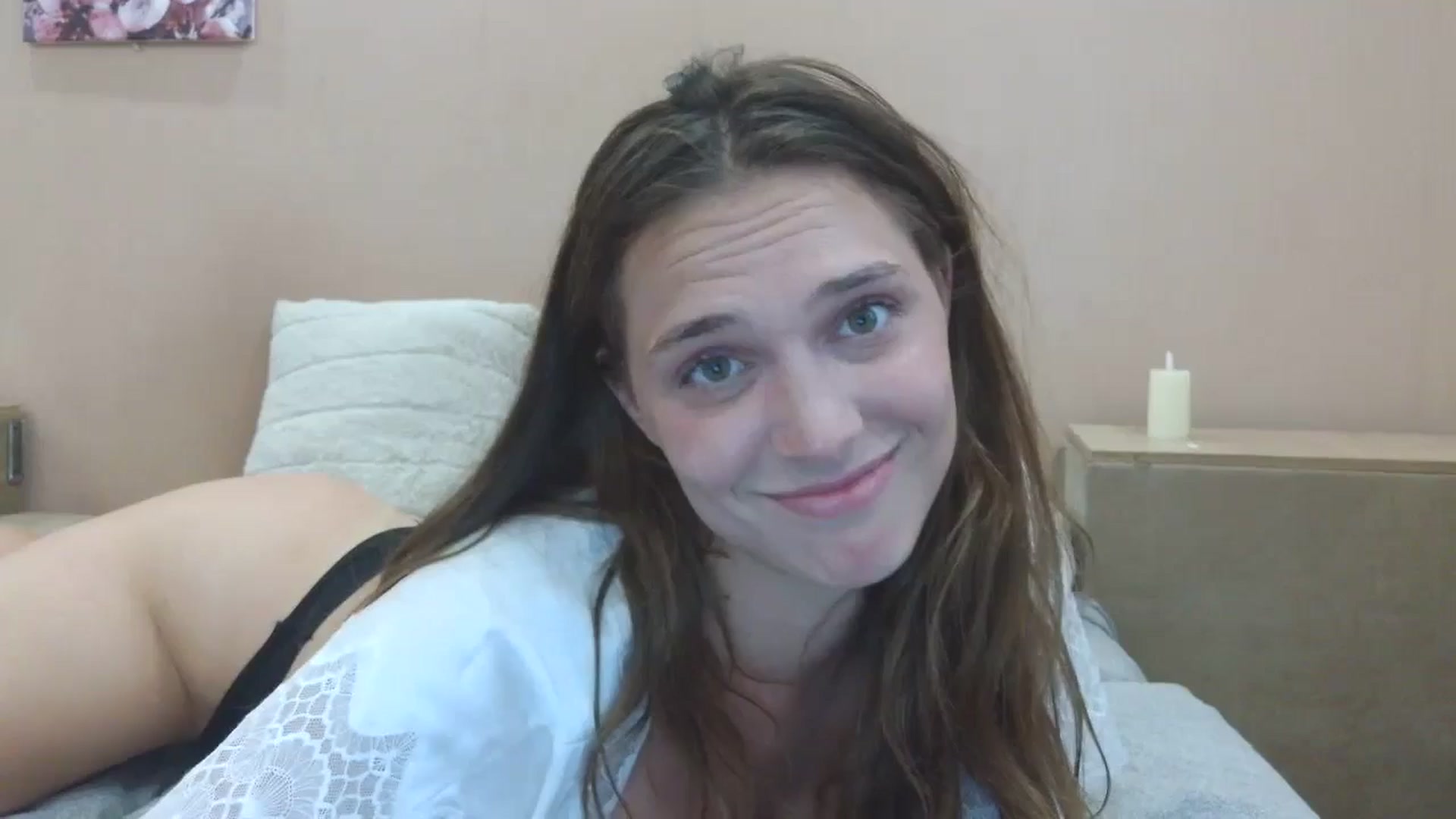 Gallery image thumbnail from HaleyReed's myfreecams stream on, 06/13/2025, 14:17 image 20 of 20