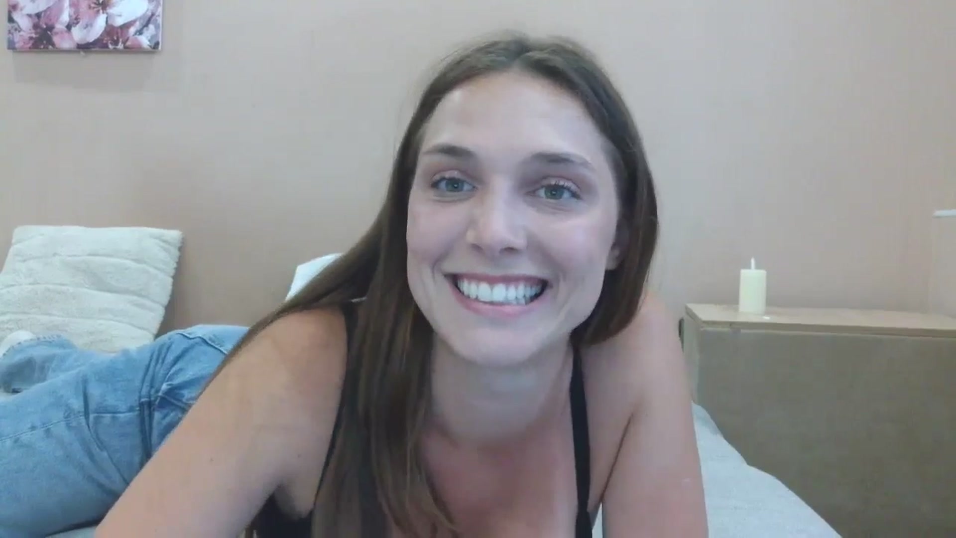 Gallery image thumbnail from HaleyReed's myfreecams stream on, 06/13/2025, 16:14 image 5 of 20