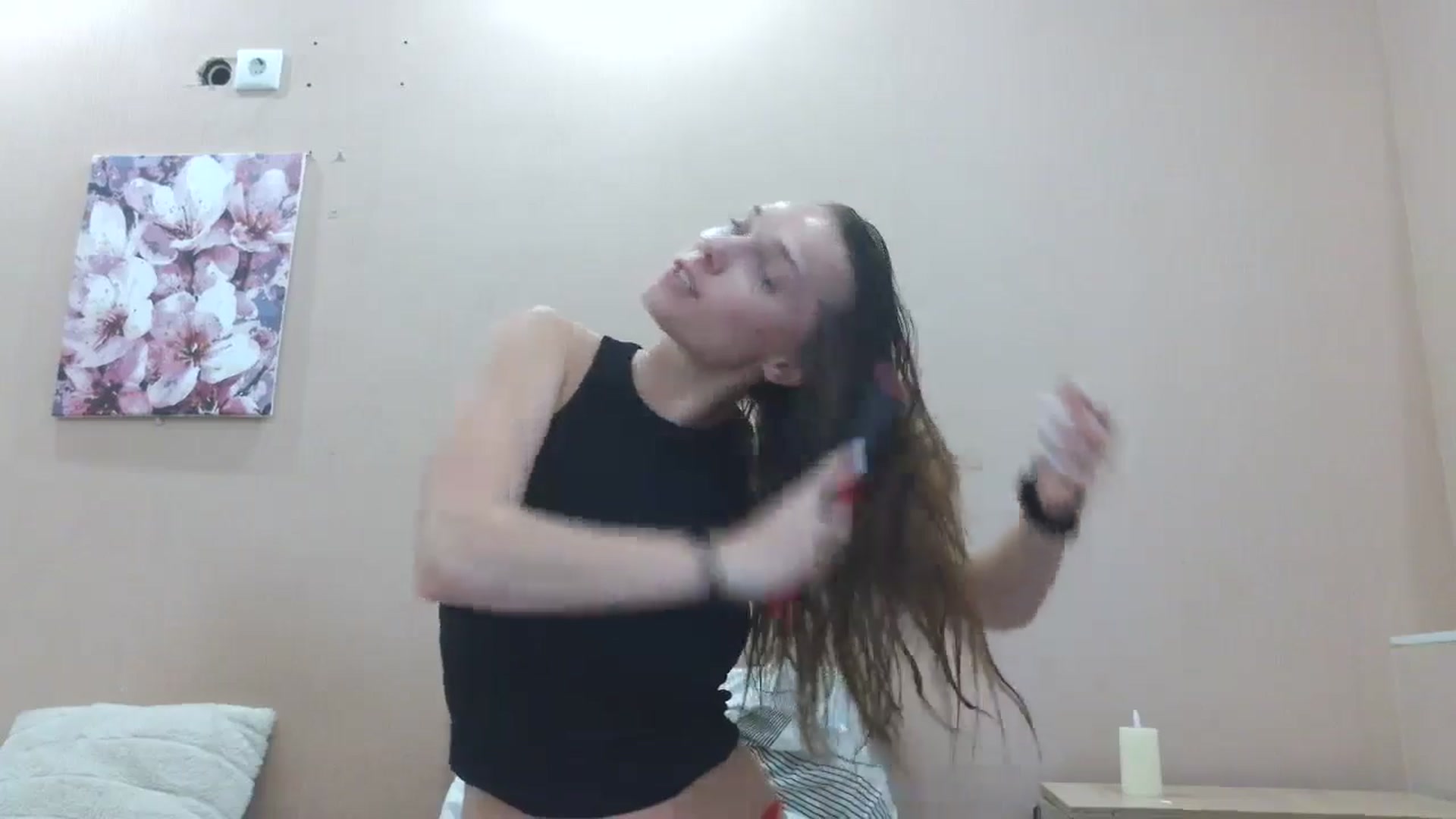 Gallery image thumbnail from HaleyReed's myfreecams stream on, 06/13/2025, 16:50 image 16 of 20