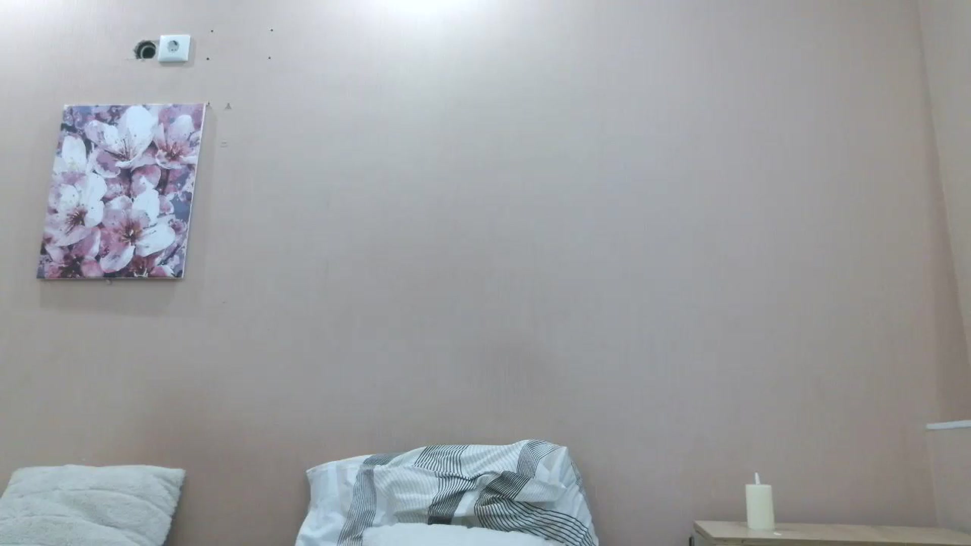 Gallery image thumbnail from HaleyReed's myfreecams stream on, 06/13/2025, 16:50 image 10 of 20